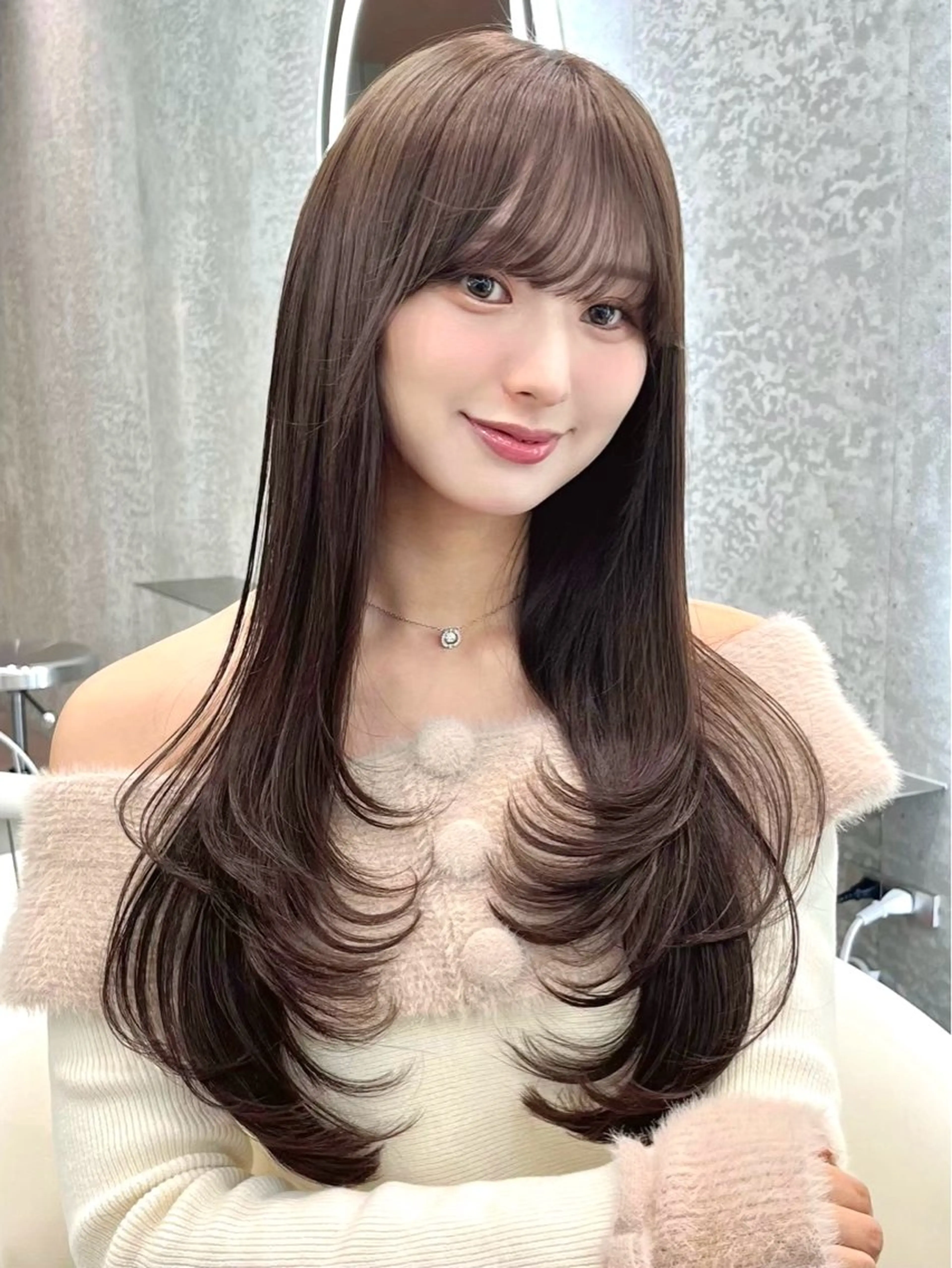 ロング ロングレイヤー くびれヘア 髪質改善 レイヤーカット ロング カット ヘアカラー トリートメント 大宮🤍縮毛矯正 レイヤー🪽なるのヘアスタイル