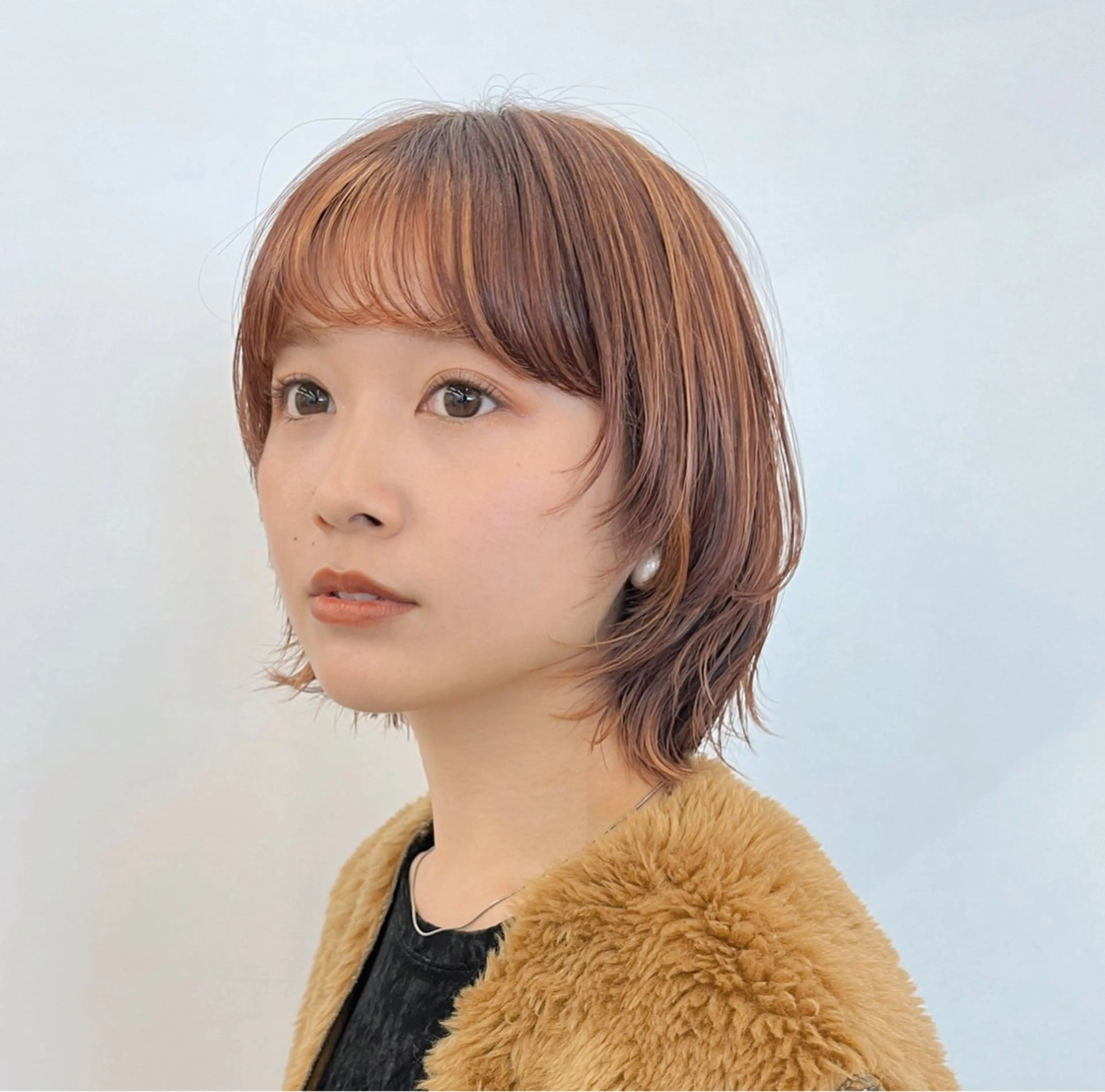 ミディアム カラー ヘアアレンジ ボブレイヤー ブラウンカラー デザインカラー ハイライトカラー オレンジ 🌱ボブ/レイヤー/ ベージュ/あやみ✨のヘアスタイル