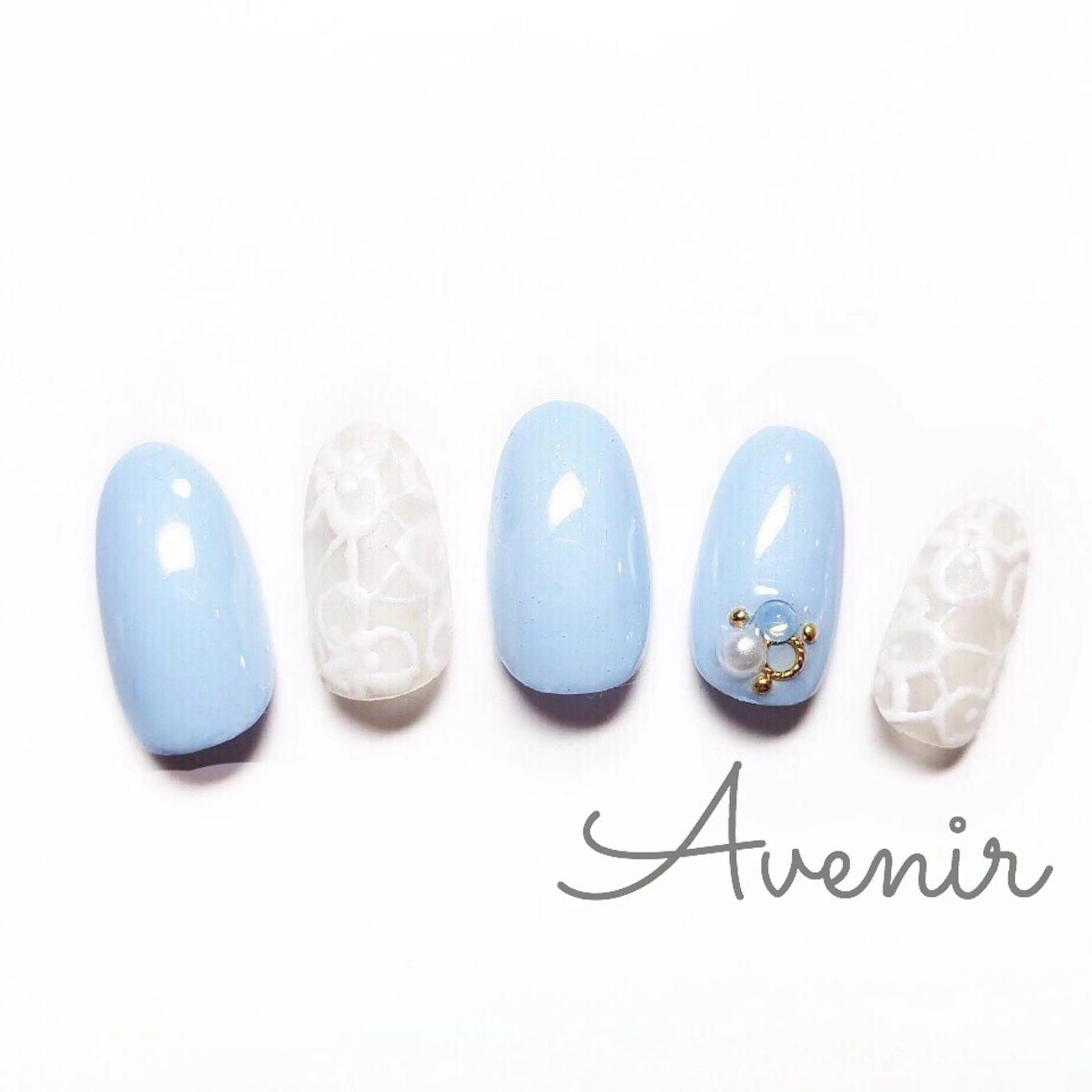 ネイル Avenir 表参道 nail&eye予約のネイルデザイン