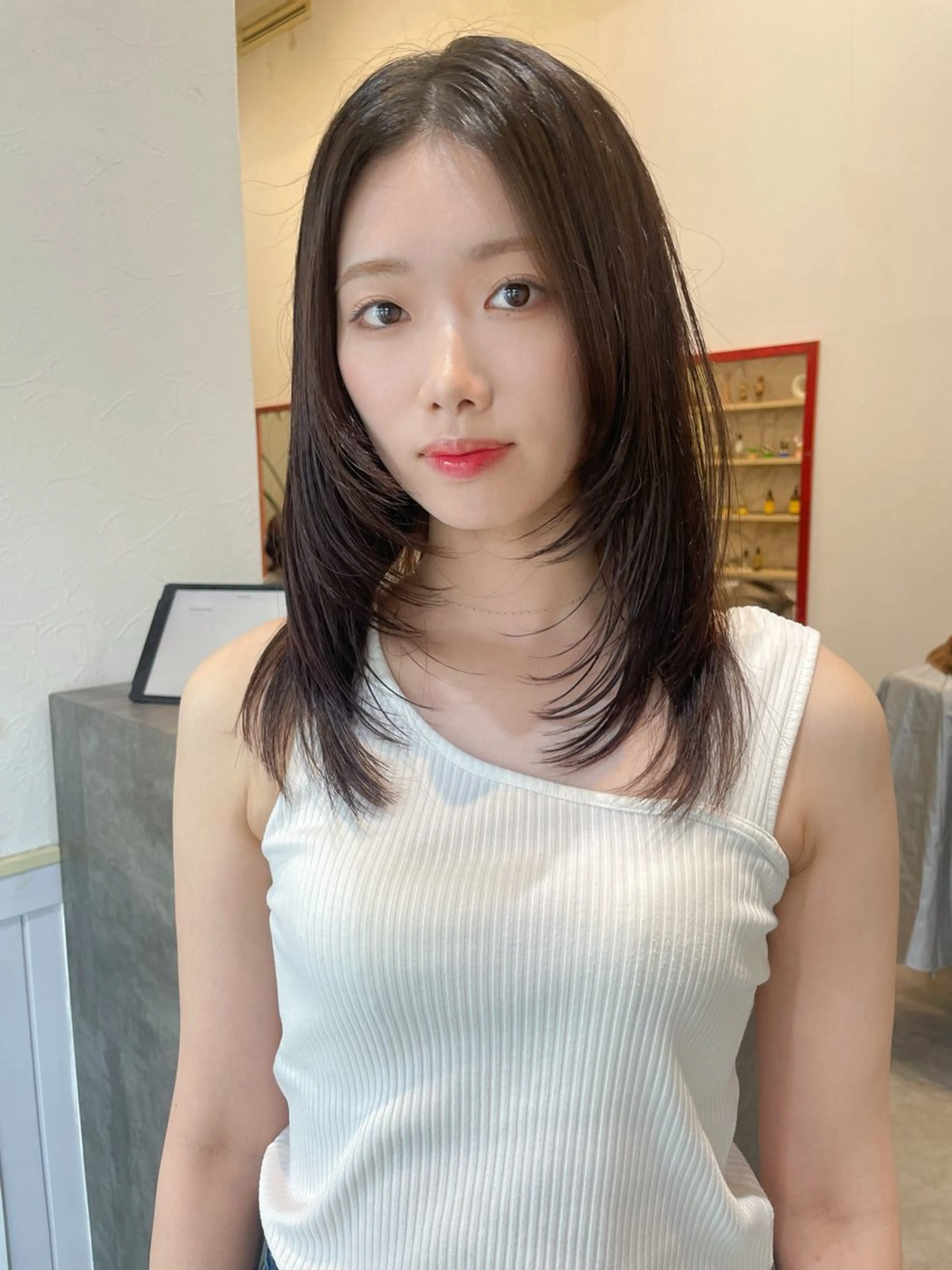 セミロング 顔まわりレイヤー 顔周りカット レイヤーカット 小顔カット 🌈高田大夢似合わせ 透明感カラー🌈のヘアスタイル