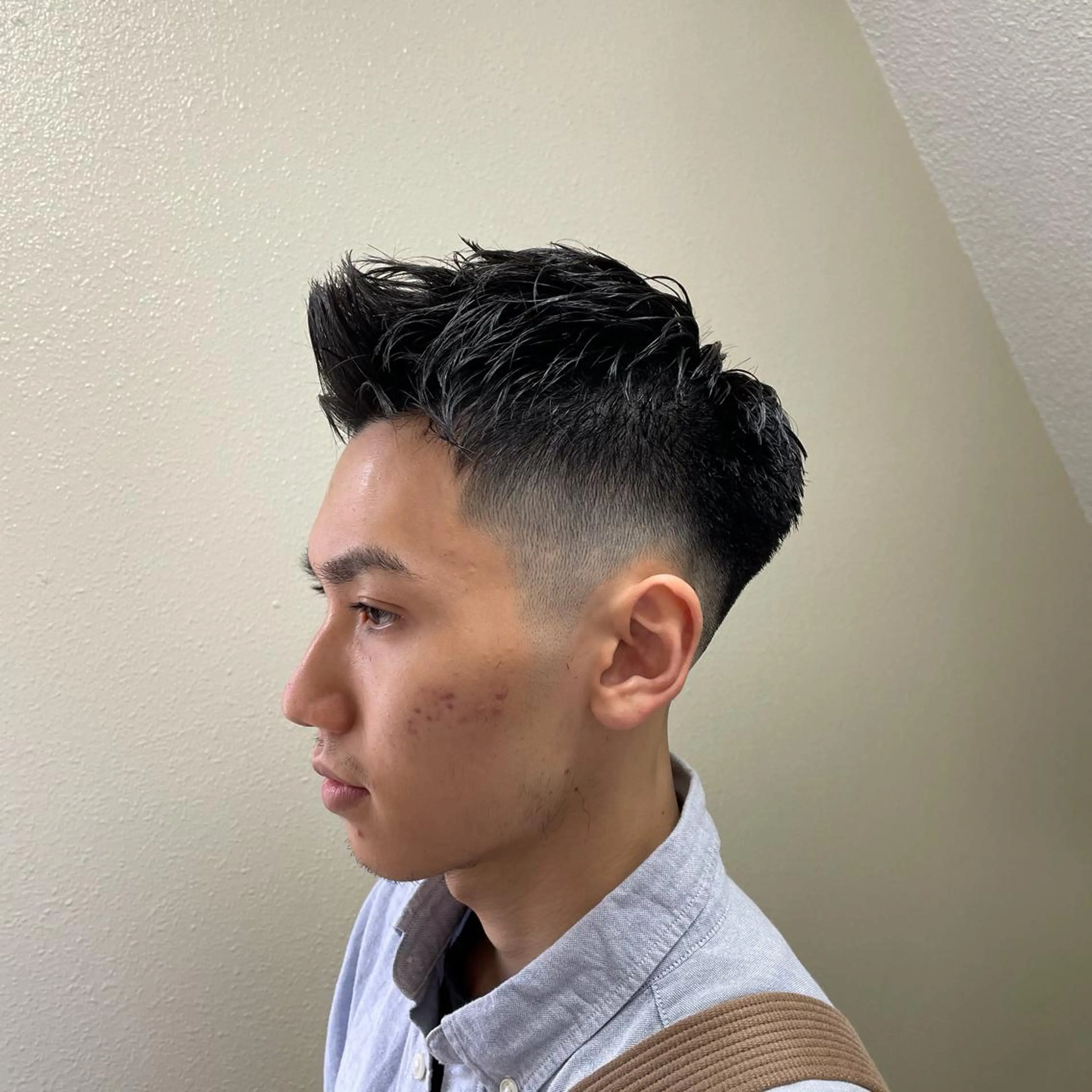 ショート カラー パーマ ヘアアレンジ メンズ キッズ ネイル マツエク・マツパ アイブロウ メンズバレイヤージュ メンズブリーチ フェードカット メンズハイライト メンズインナーカラー メンズ専門/パーマ/ フェード/みづきのヘアスタイル