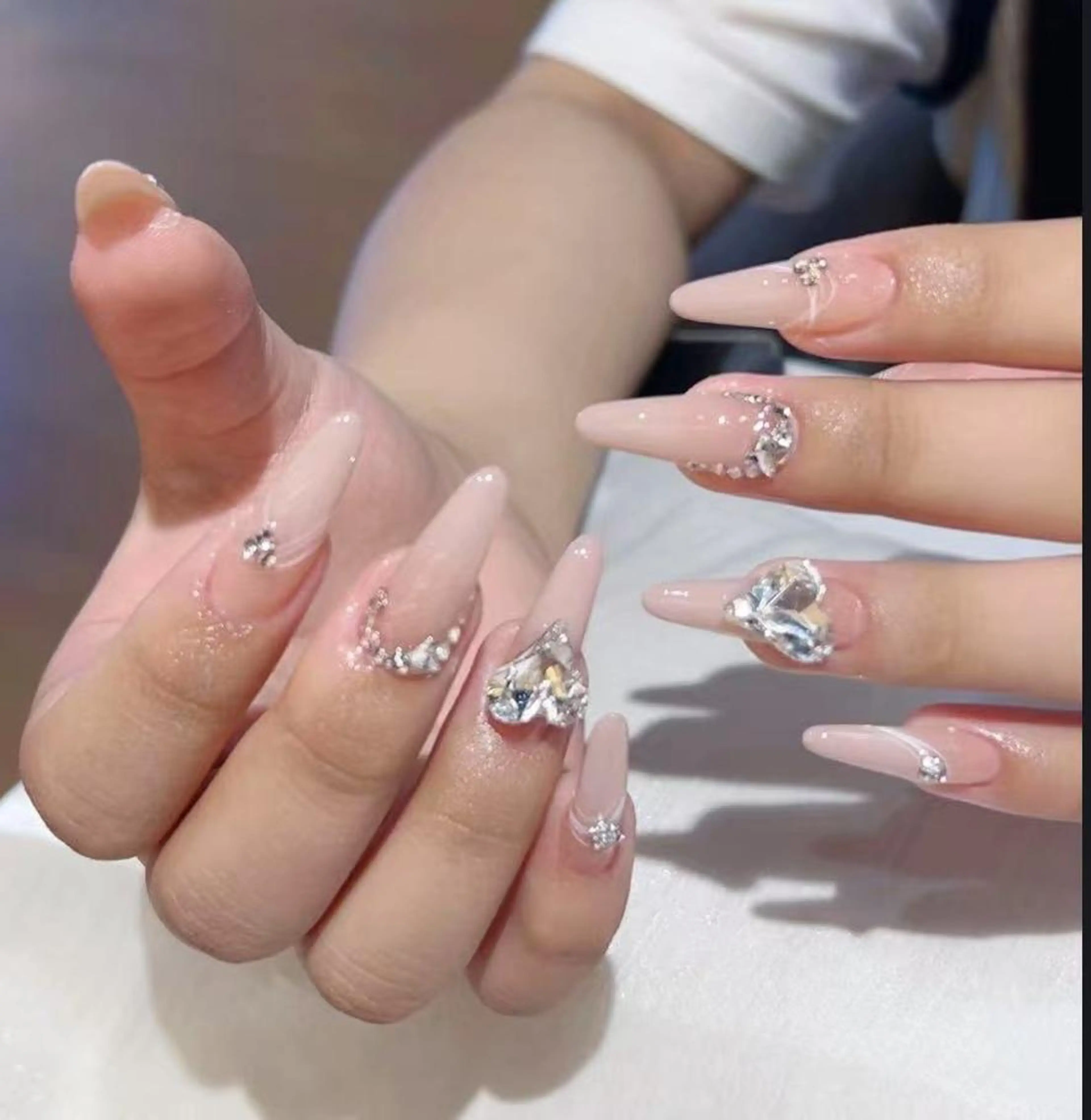 ネイル ハンドネイル ハンドケア 🍑 momo_nailのネイルデザイン