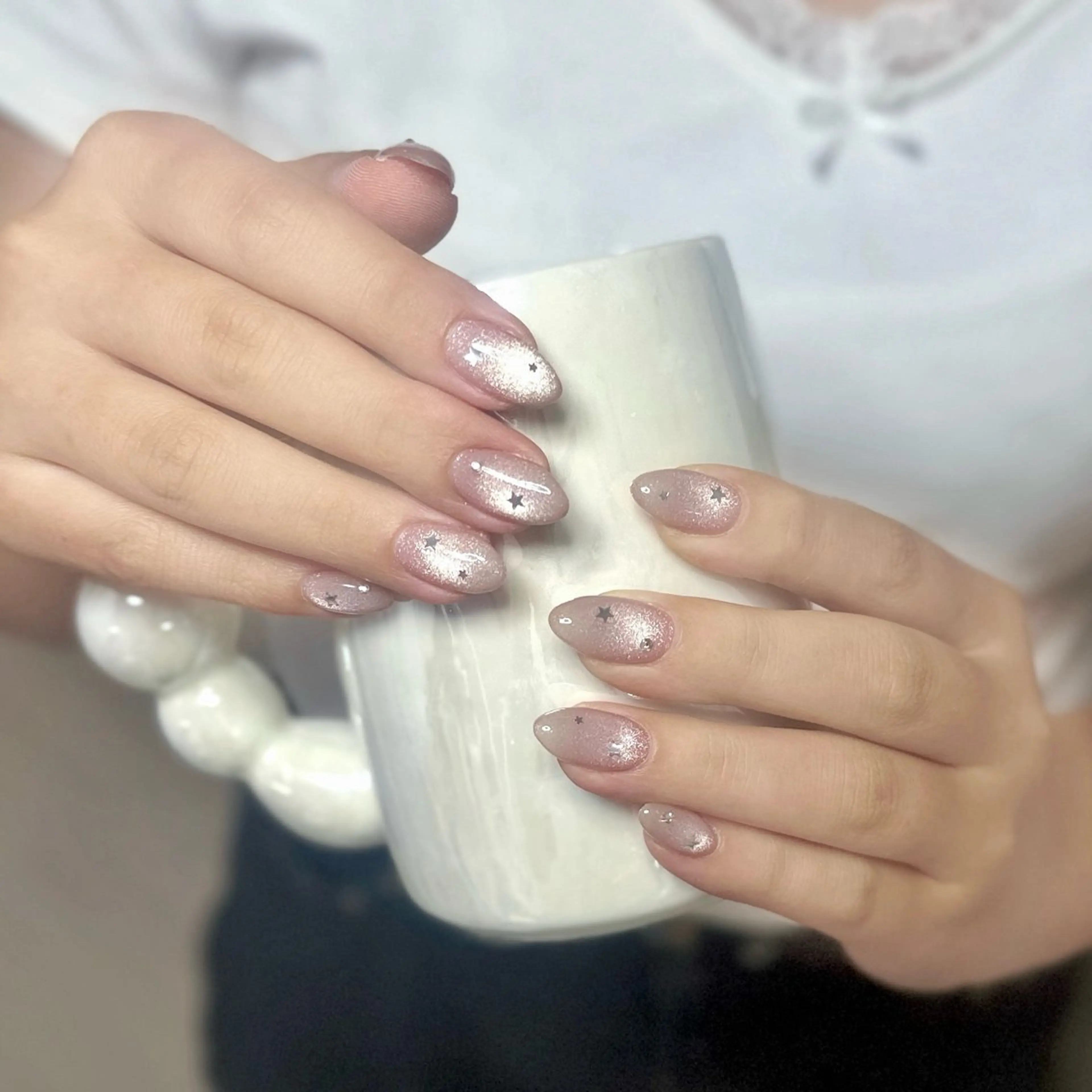 ネイル アートネイル オーロラネイル チークネイル フレンチネイル ガラスフレンチ 🎀セ リ🎀のネイルデザイン