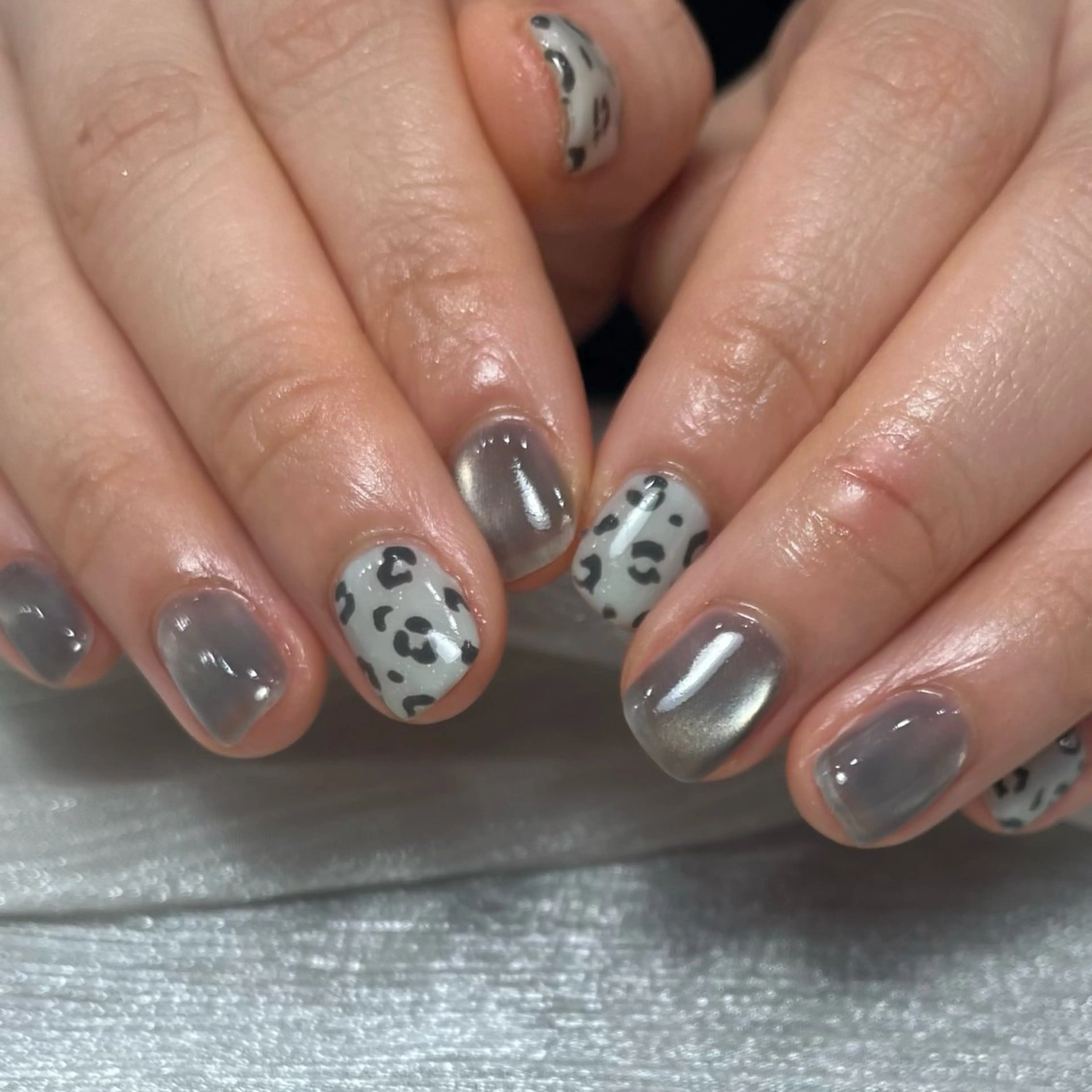 ネイル ハンドネイル Halo Nail 【ハロネイル】のネイルデザイン