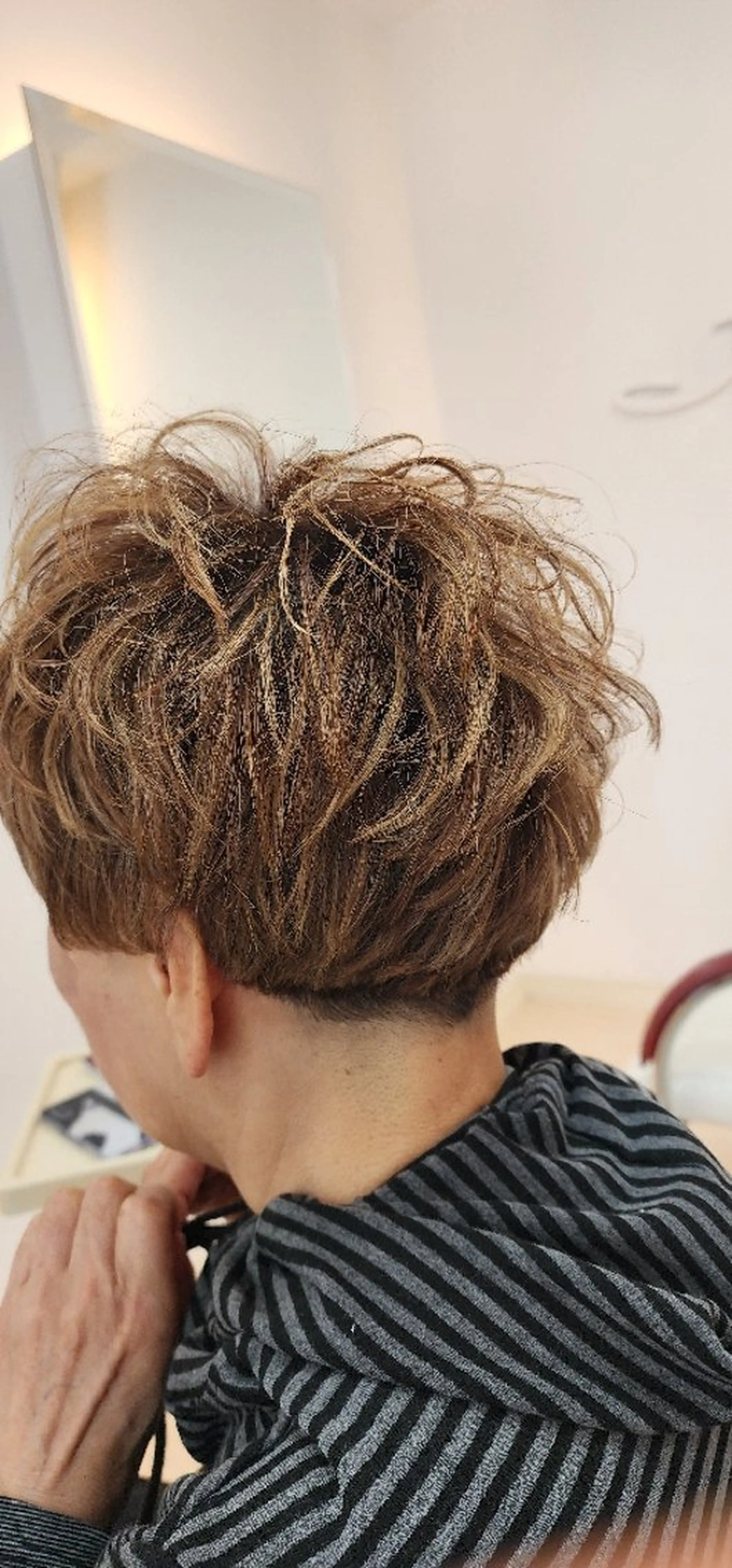 ショート パーマ カラー hairmake Juinのヘアスタイル