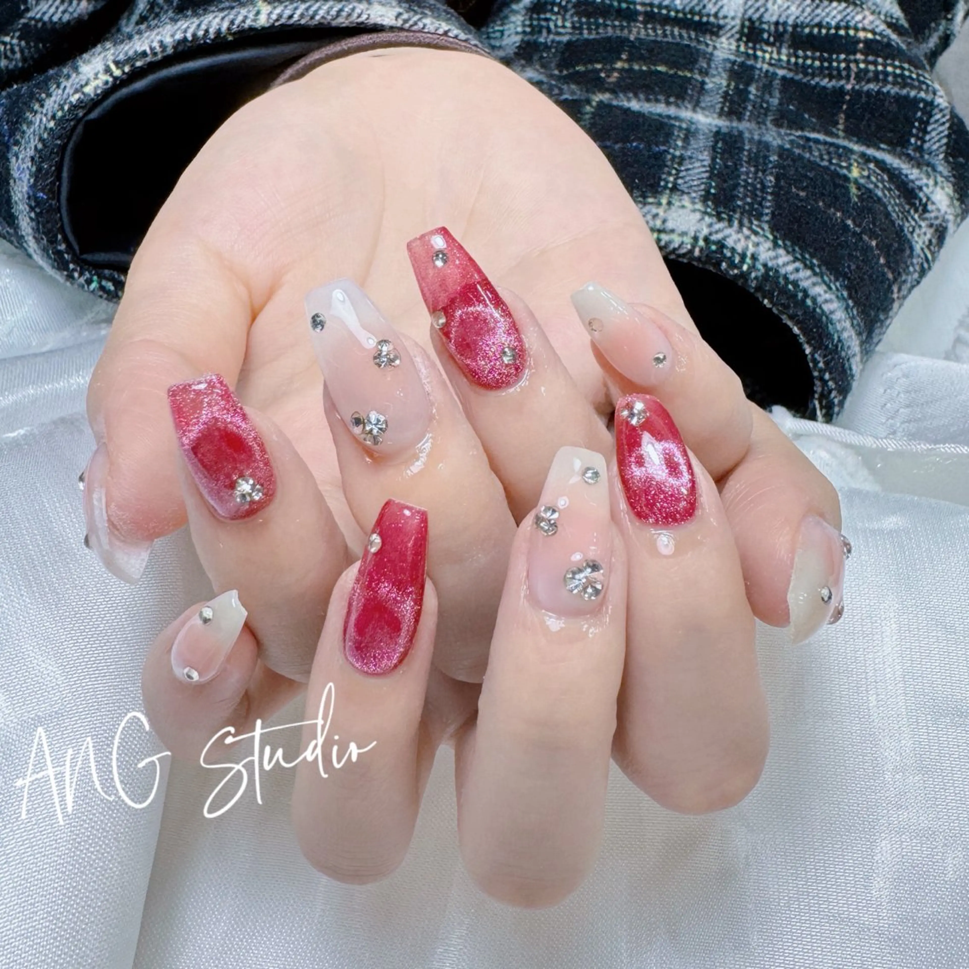 ネイル ハンドネイル ハンドケア ANG Studioのネイルデザイン