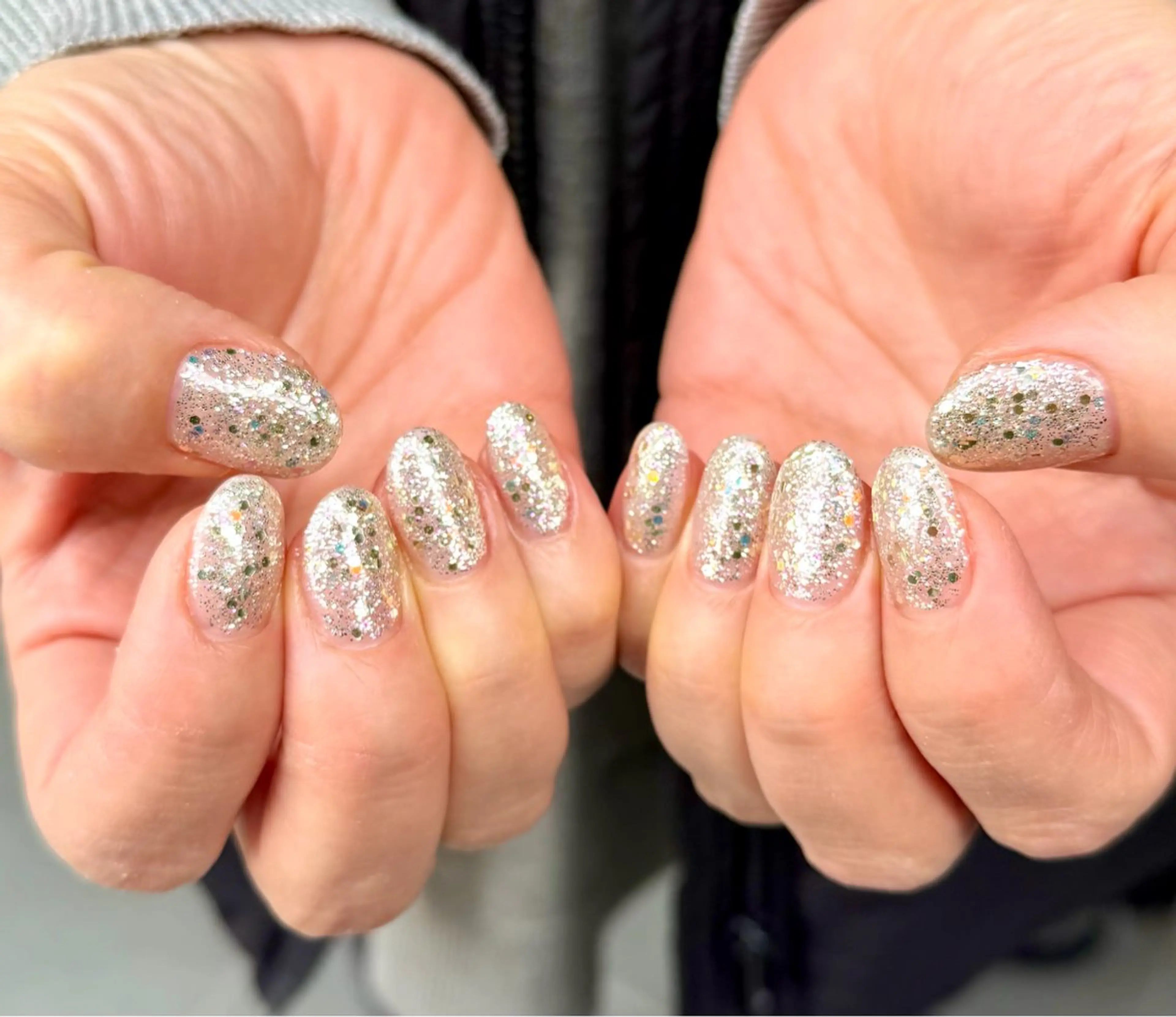 ネイル ホログラムネイル ワンカラーネイル ハンドネイル HazeGrass NAILのネイルデザイン