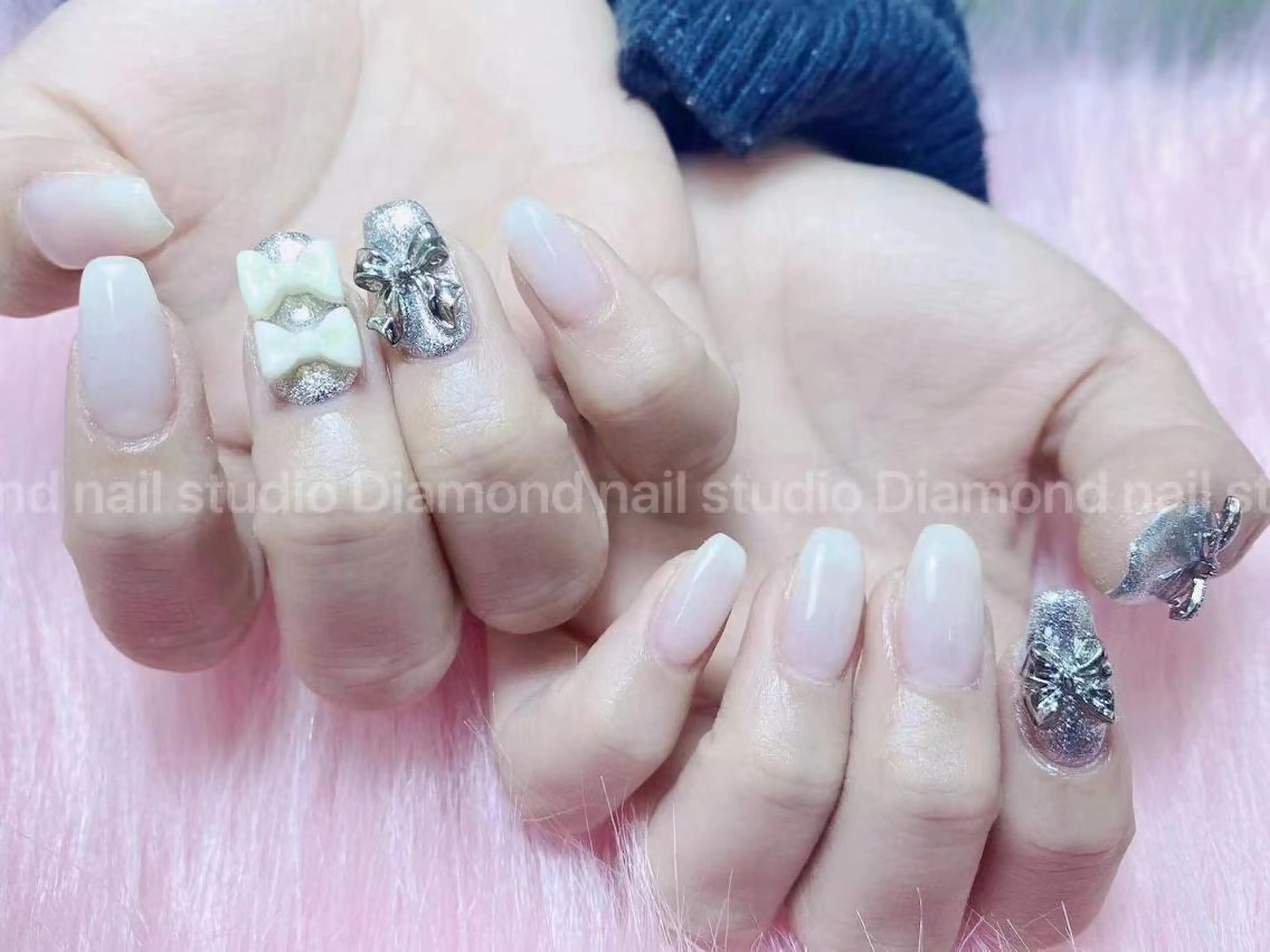 ショート ハンドネイル DIAMOND 💦のネイルデザイン