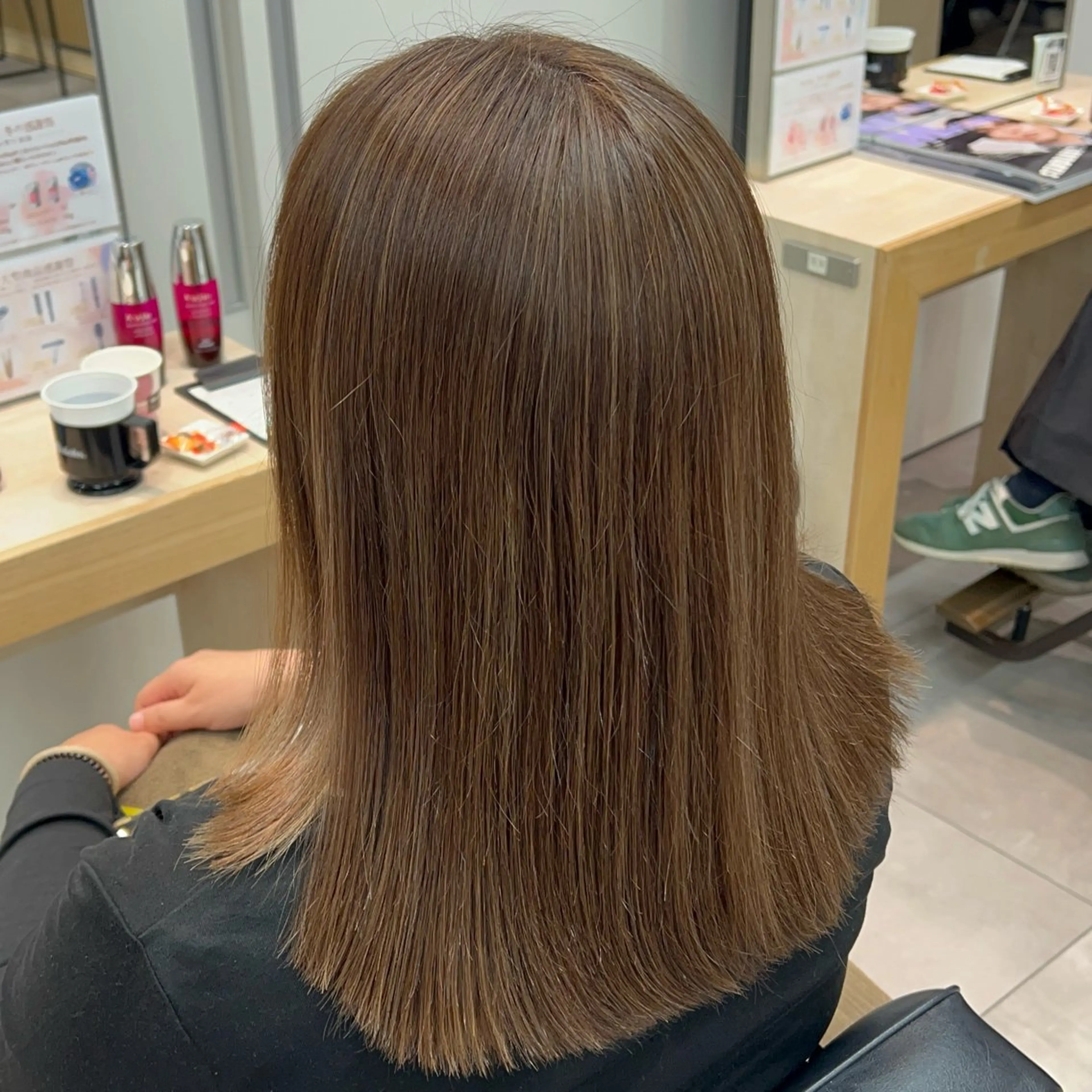 セミロング カラー カット ヘアカラー 🌞レイヤー×カラー 前川那津美🌞のヘアスタイル