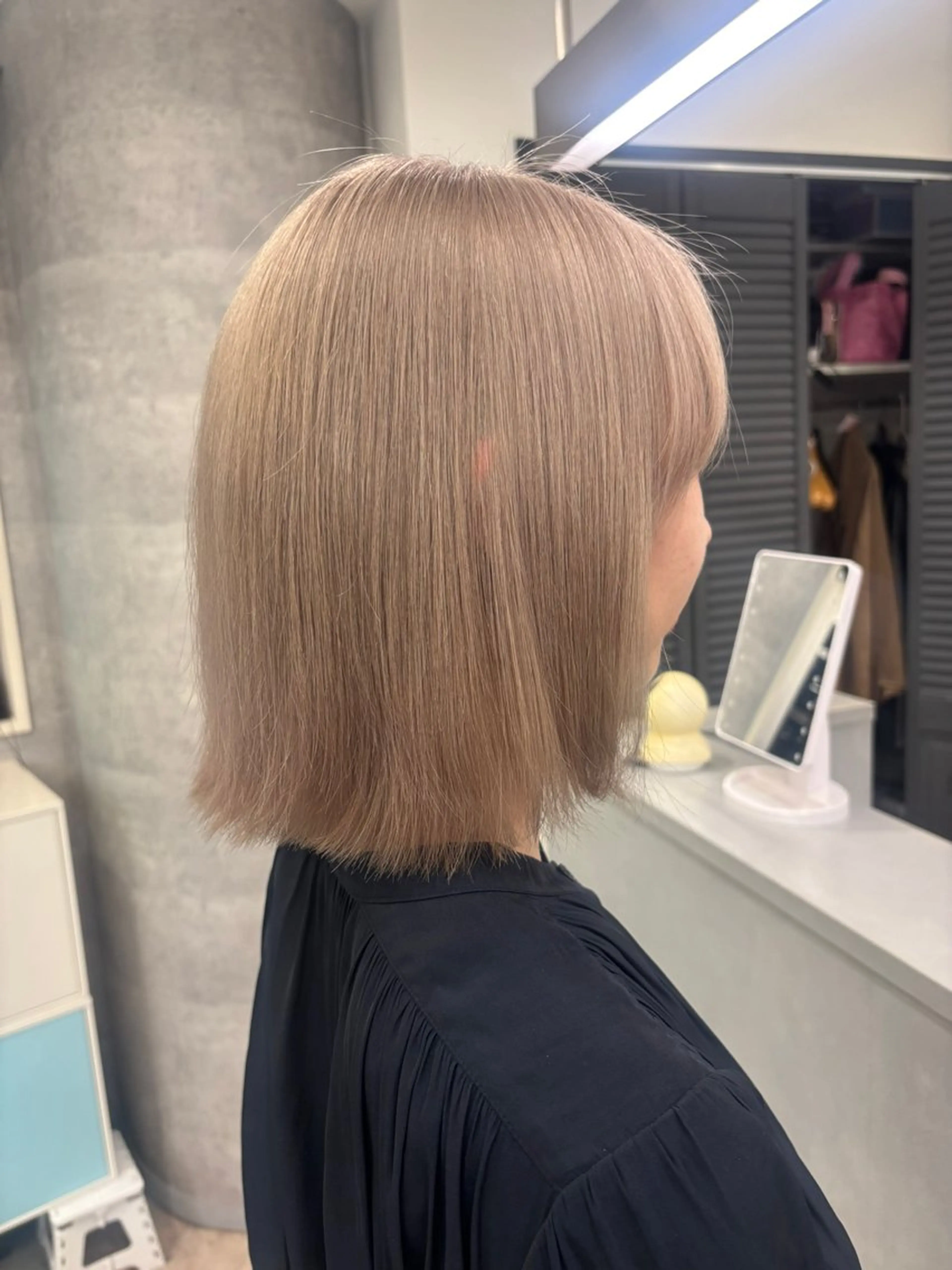 ミディアム カラー ヘアカラー トリートメント 韓国ハイトーンカラー kana♡のヘアスタイル