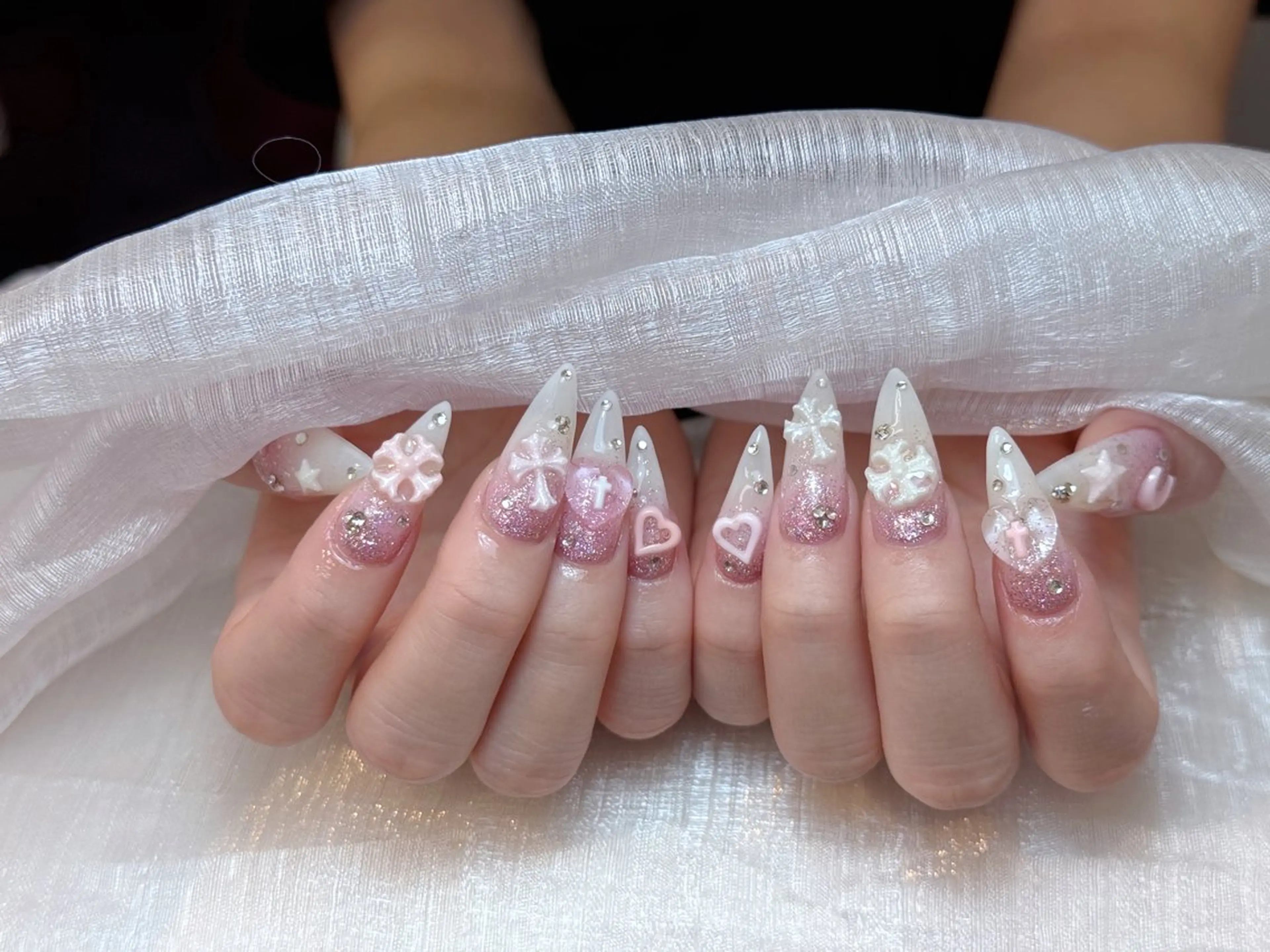 ネイル アートネイル 成人式 ジェルネイル ニュアンスネイル 夏ネイル ハンドネイル Jenn Nail_ ヘビのネイルデザイン