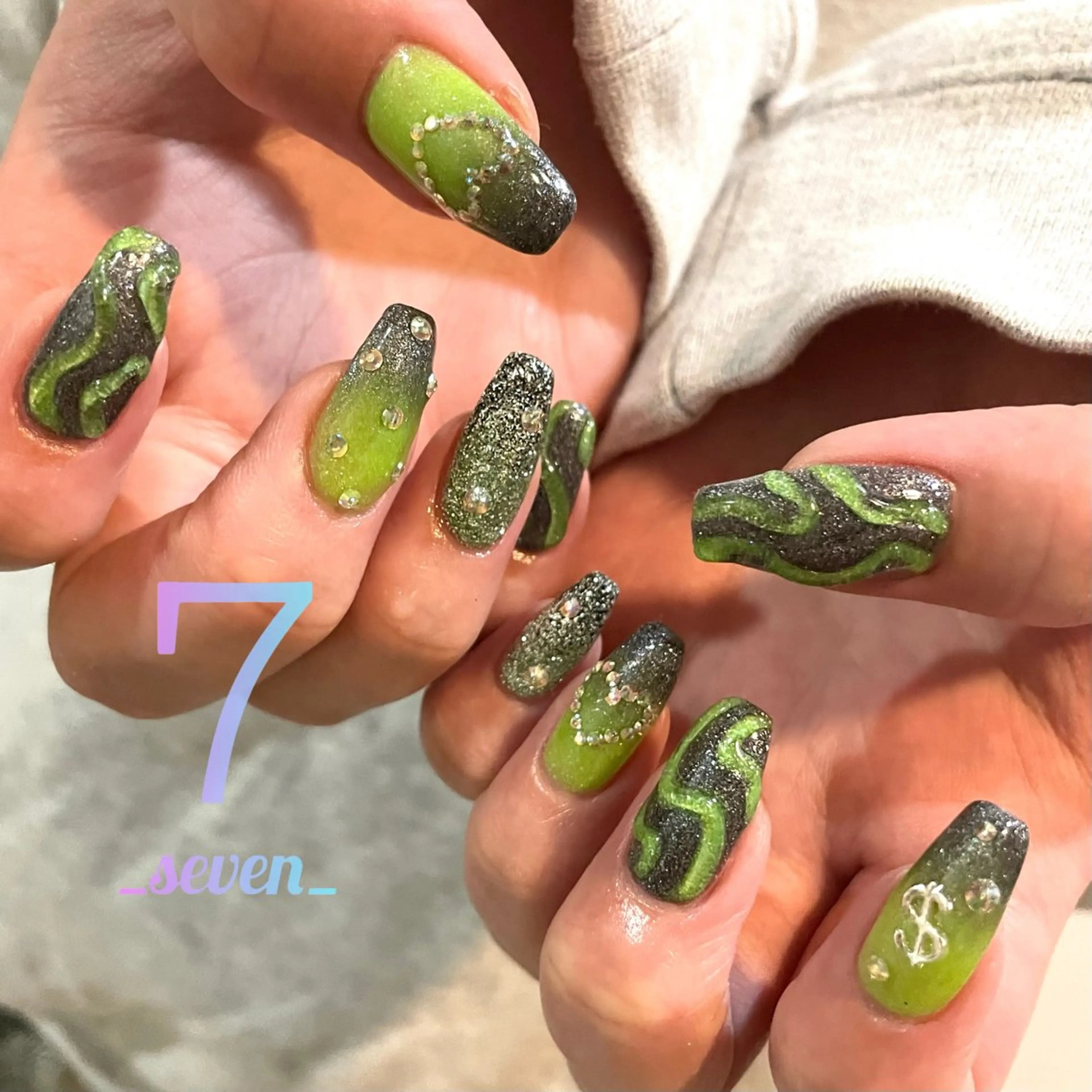 ネイル ハンドネイル nail salon 7_seven_所属・nail salon 7 _seven_のネイルデザイン