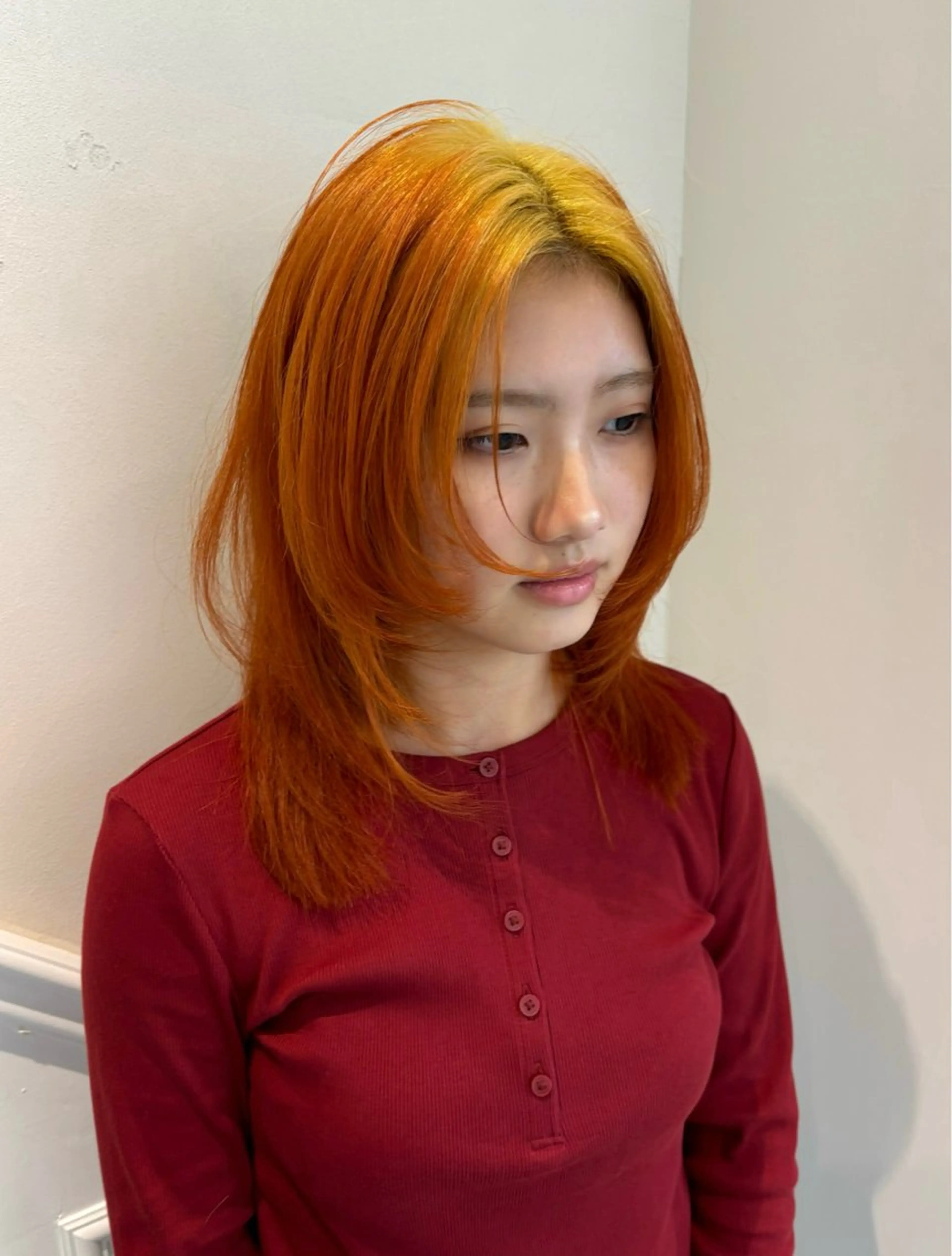 セミロング カラー ヘアカラー トリートメント 艶髪ハイトーン/ レイヤー/yuiのヘアスタイル