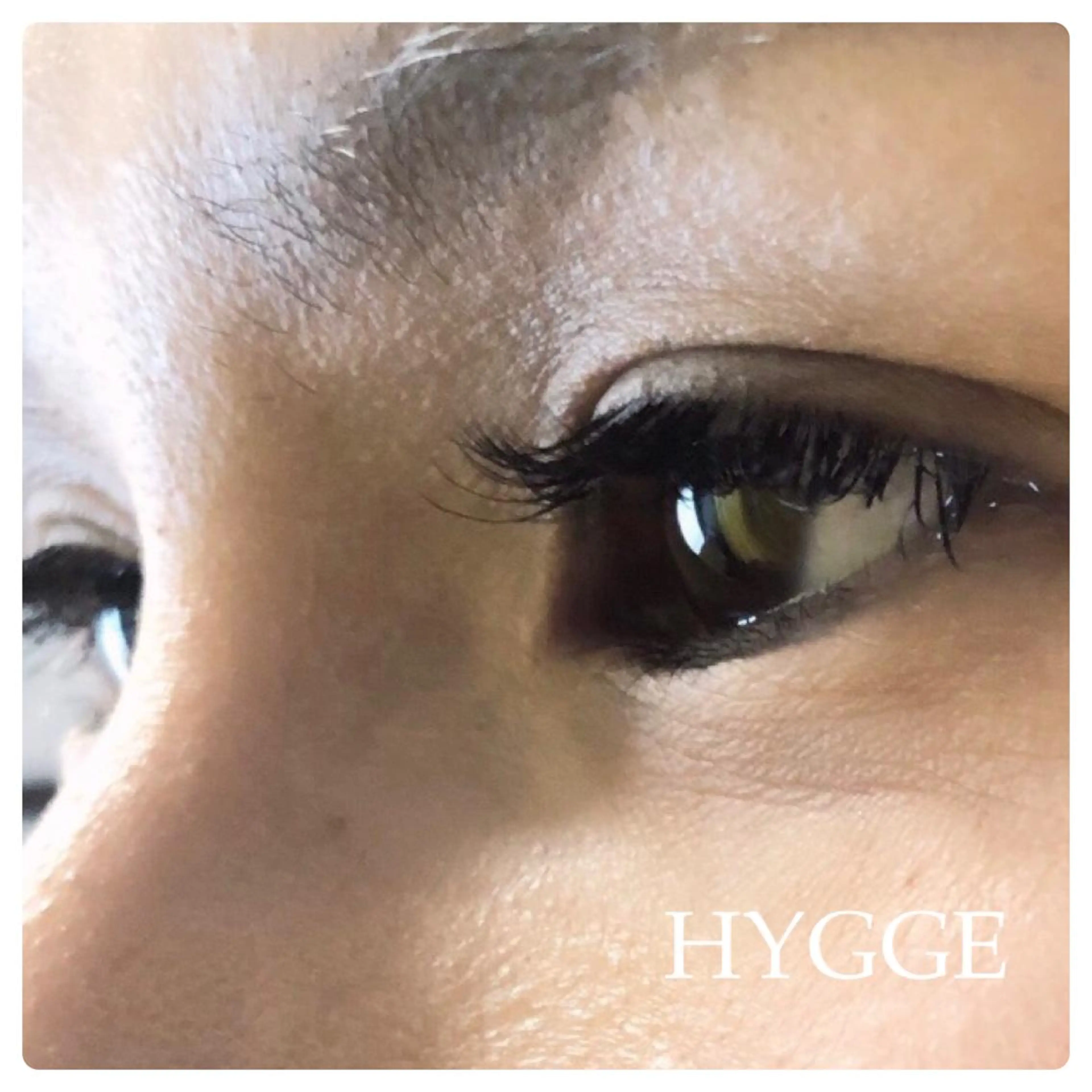 マツエク・マツパ フラットラッシュ Jカール マツエク HYGGE所属・HYGGE namiのマツエク・マツパデザイン