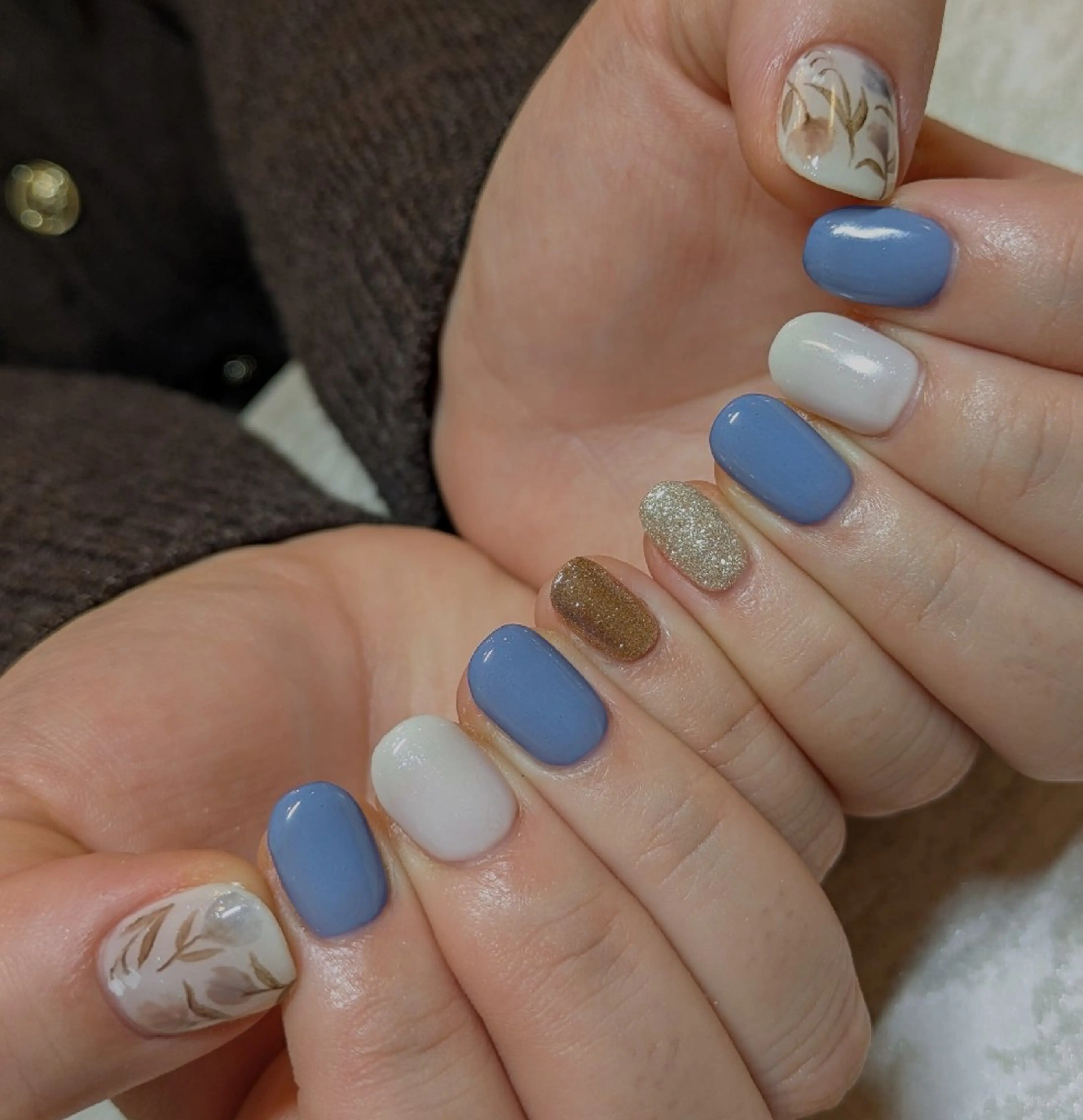 ネイル ジェヌインネイル 河内のネイルデザイン