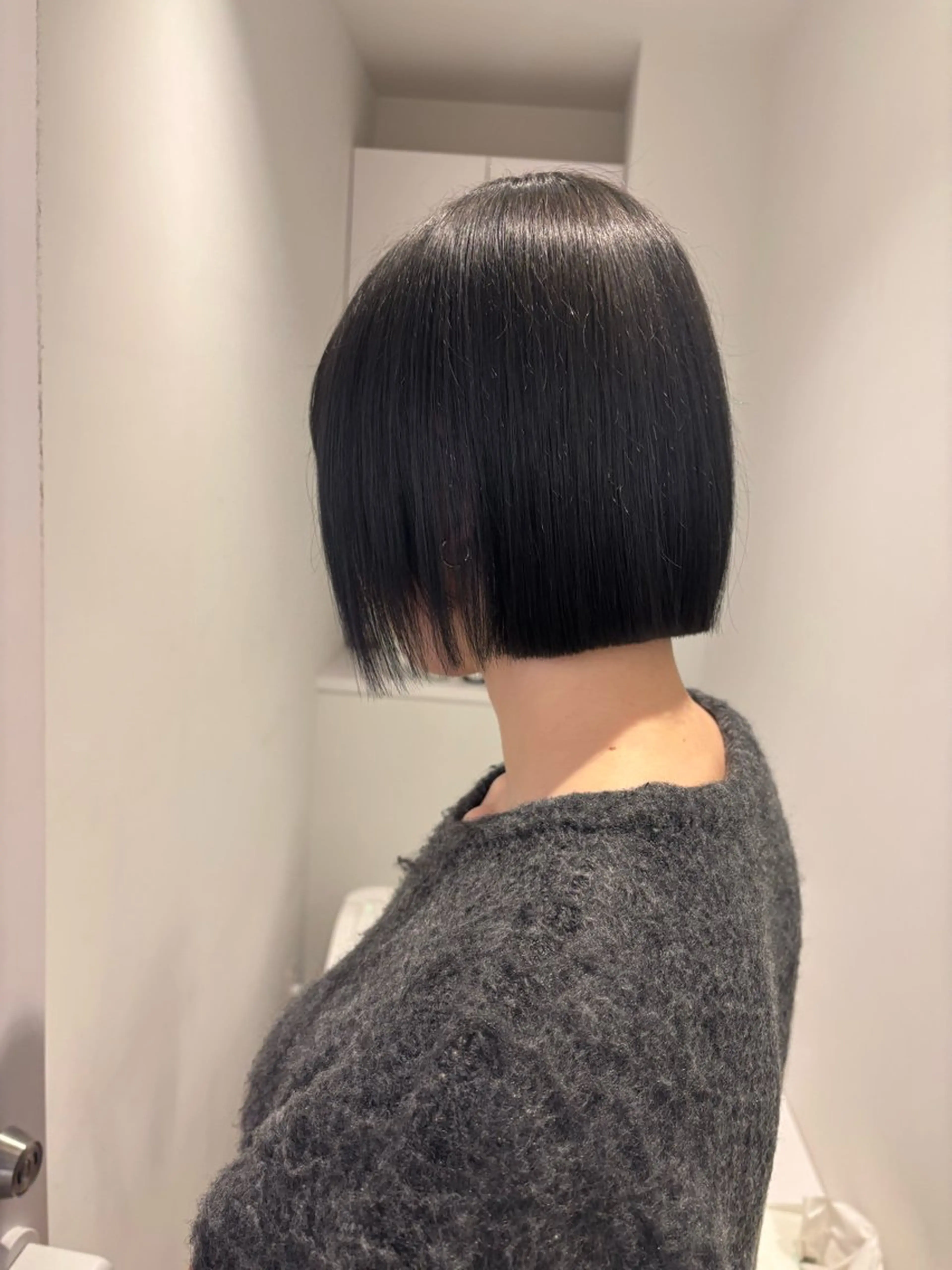 ショート カット ヘアカラー リン🔔ボブ cut ベージュカラー🤎のヘアスタイル