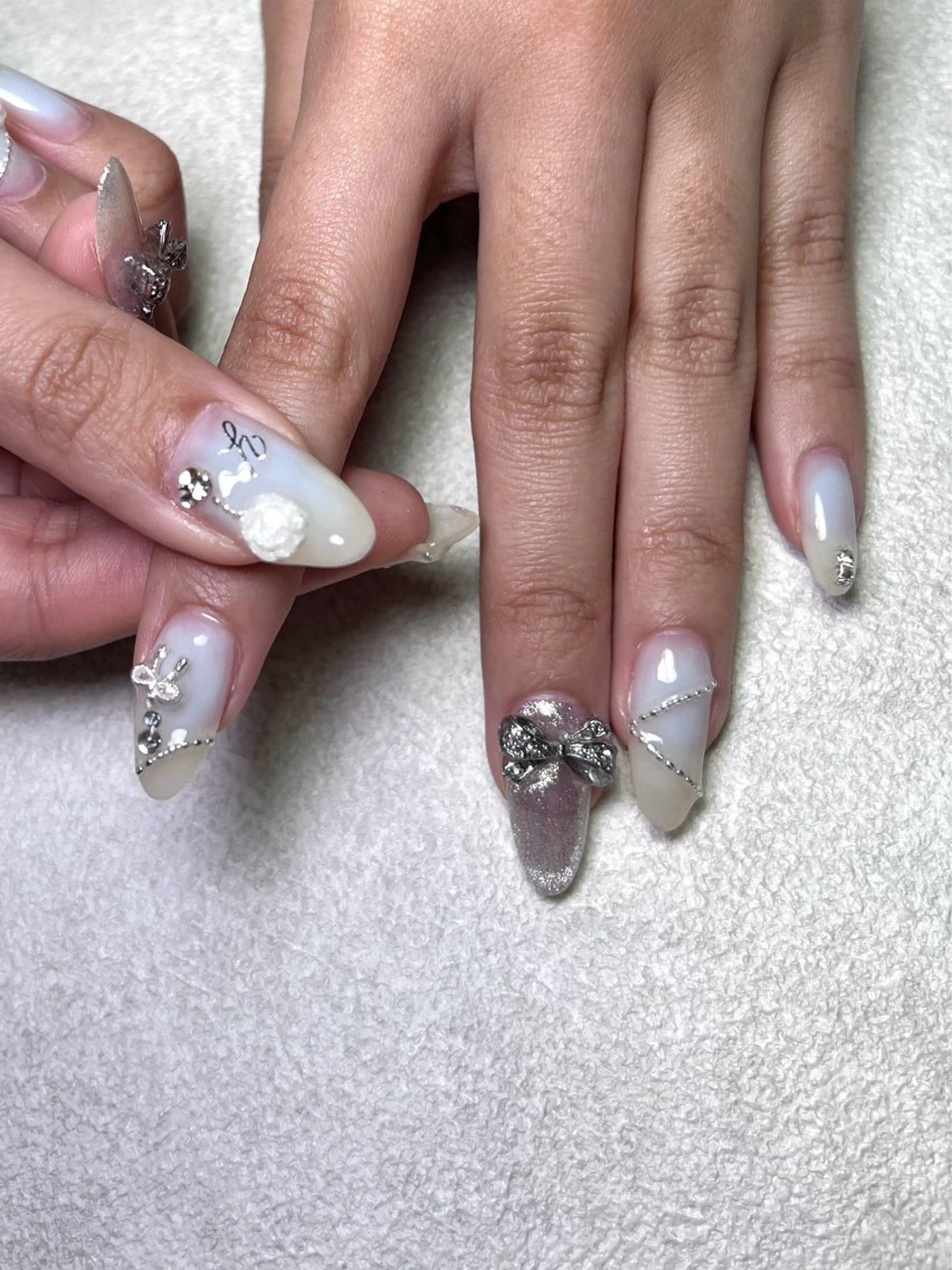 ネイル ネイリスト ハンのネイルデザイン