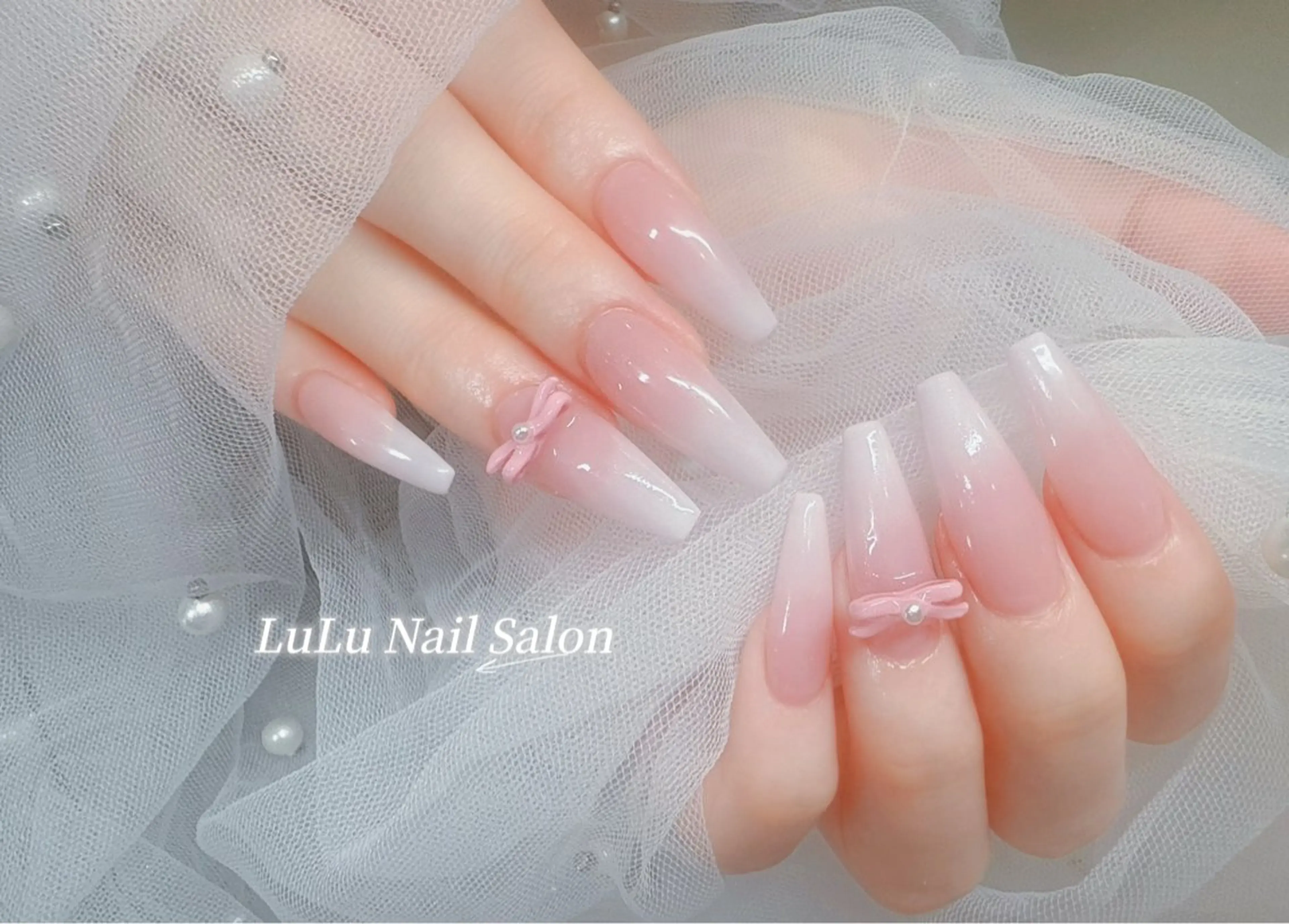 ネイル ハンドネイル LULU Nail  Salon 新宿所属・LU LU NailSalonのネイルデザイン