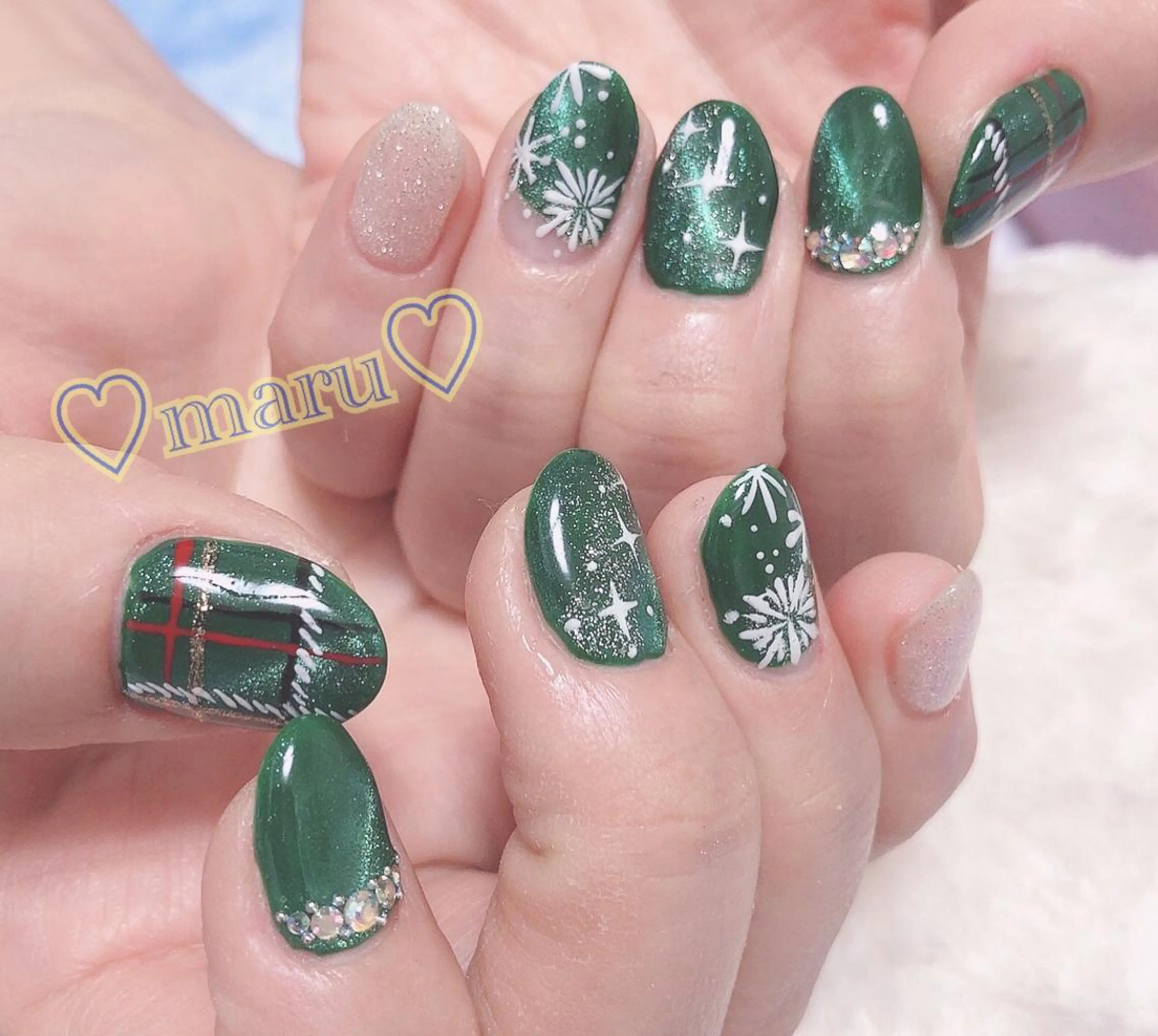 ネイル ハンドネイル フットネイル まるみ ♡のネイルデザイン