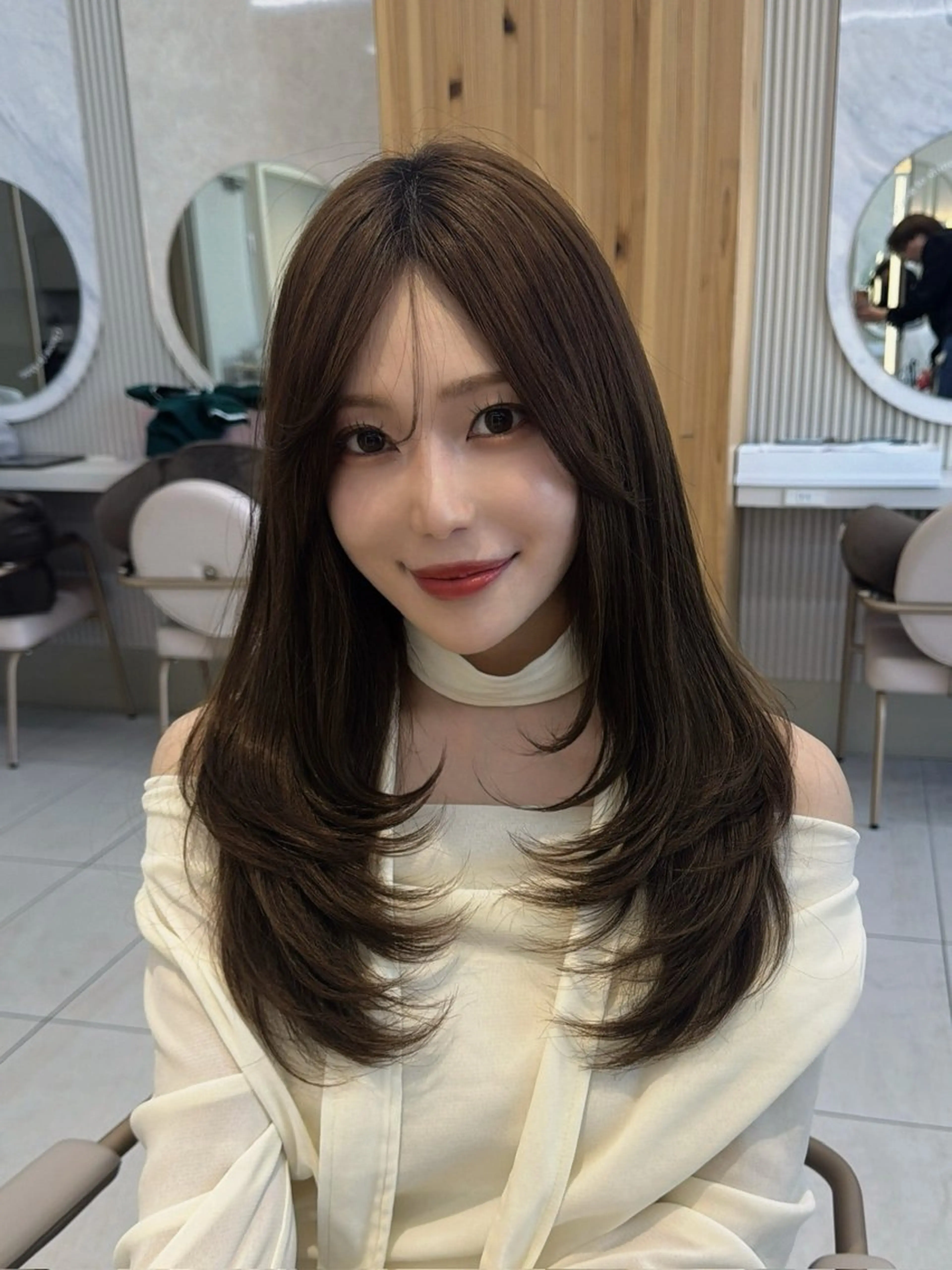 ロング カット ヘアカラー トリートメント 顔周り/透明感カラー /韓国ヘア/TAKUのヘアスタイル