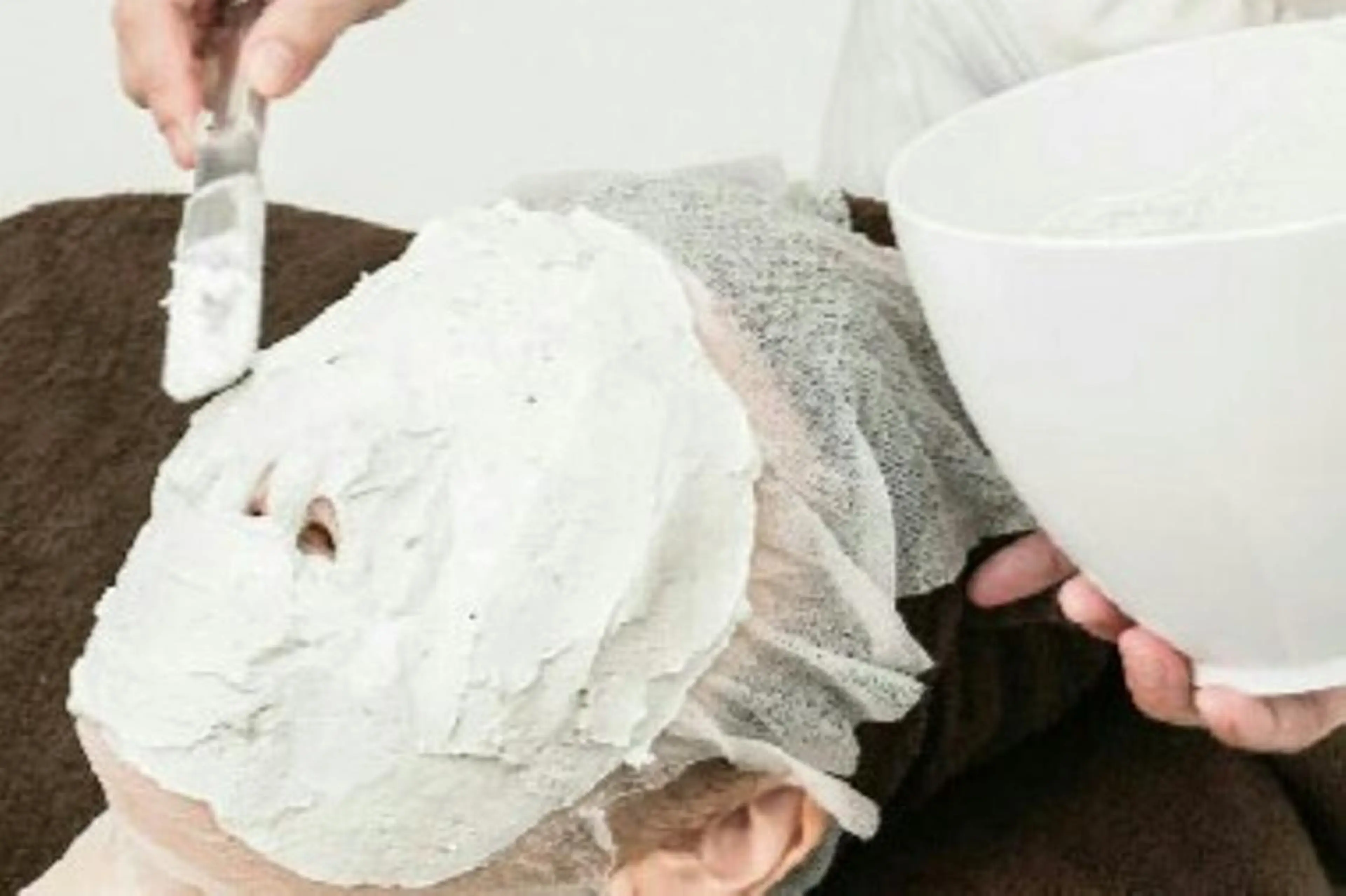 😊これは自分ではできない😃垢抜け血色アップ肌😊高濃度石膏パックの写真