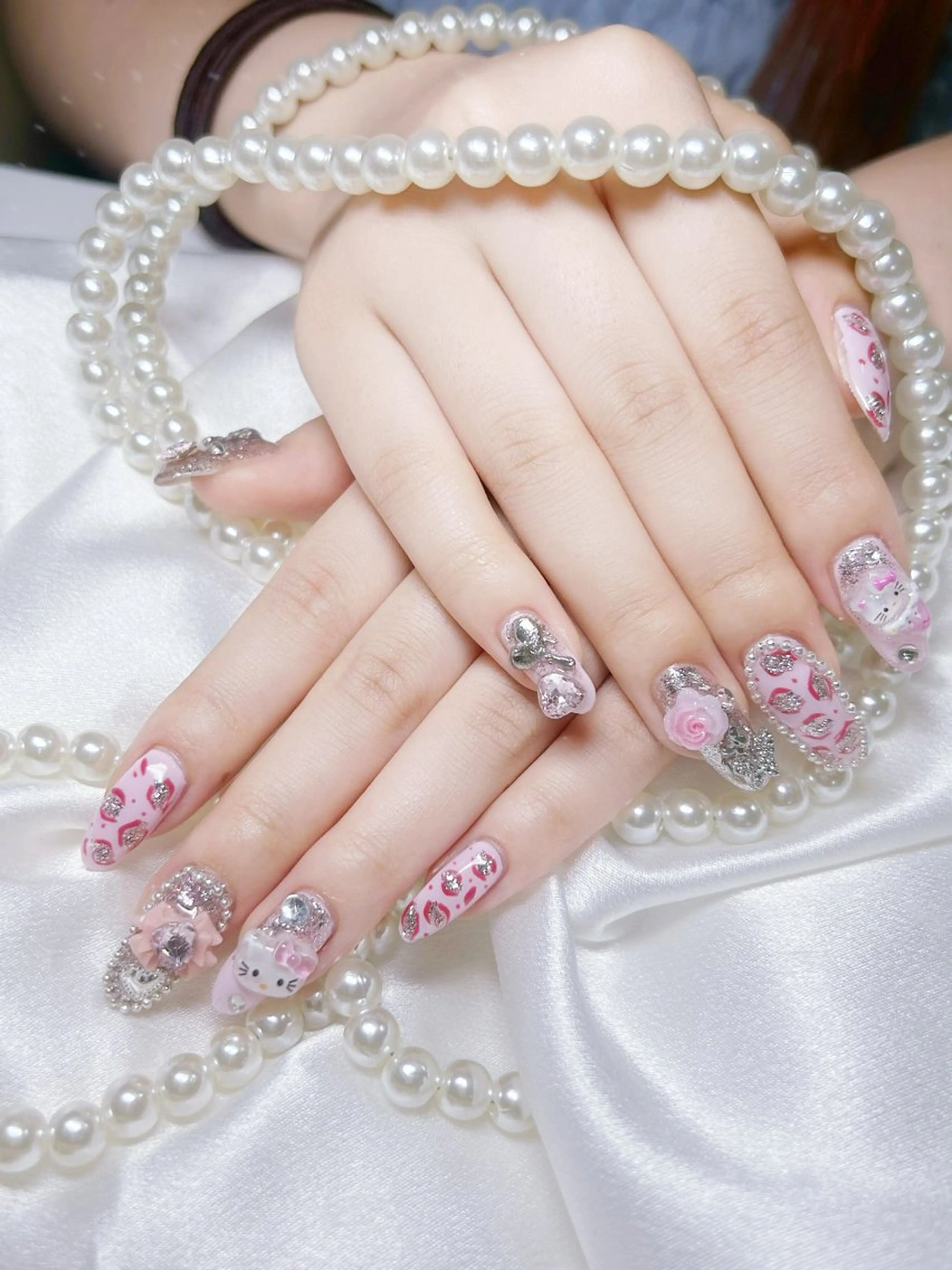 ネイル ハンドネイル コウ ヨウのネイルデザイン