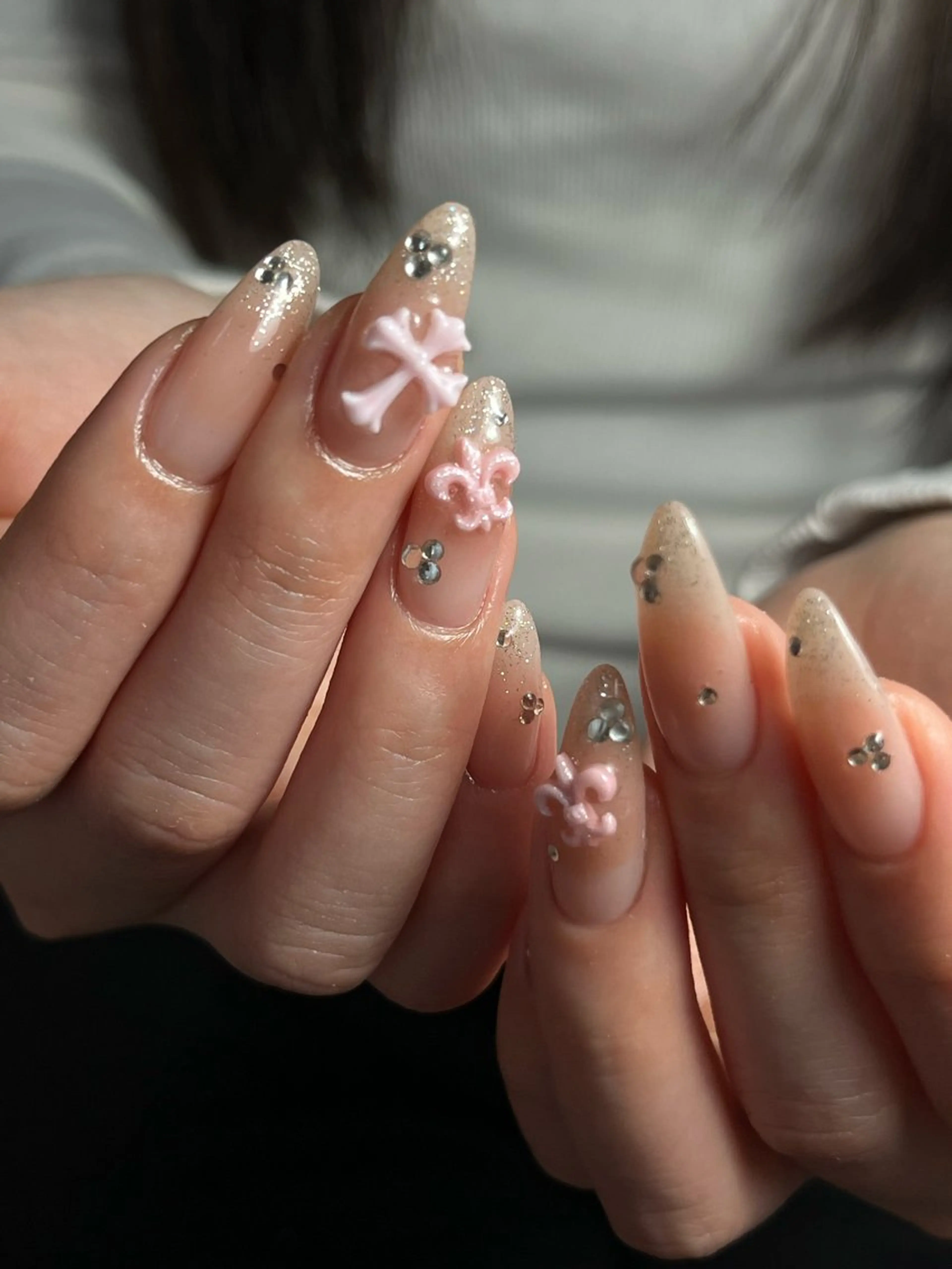 ネイル ハンドネイル SoLuna 【ソルナ】のネイルデザイン