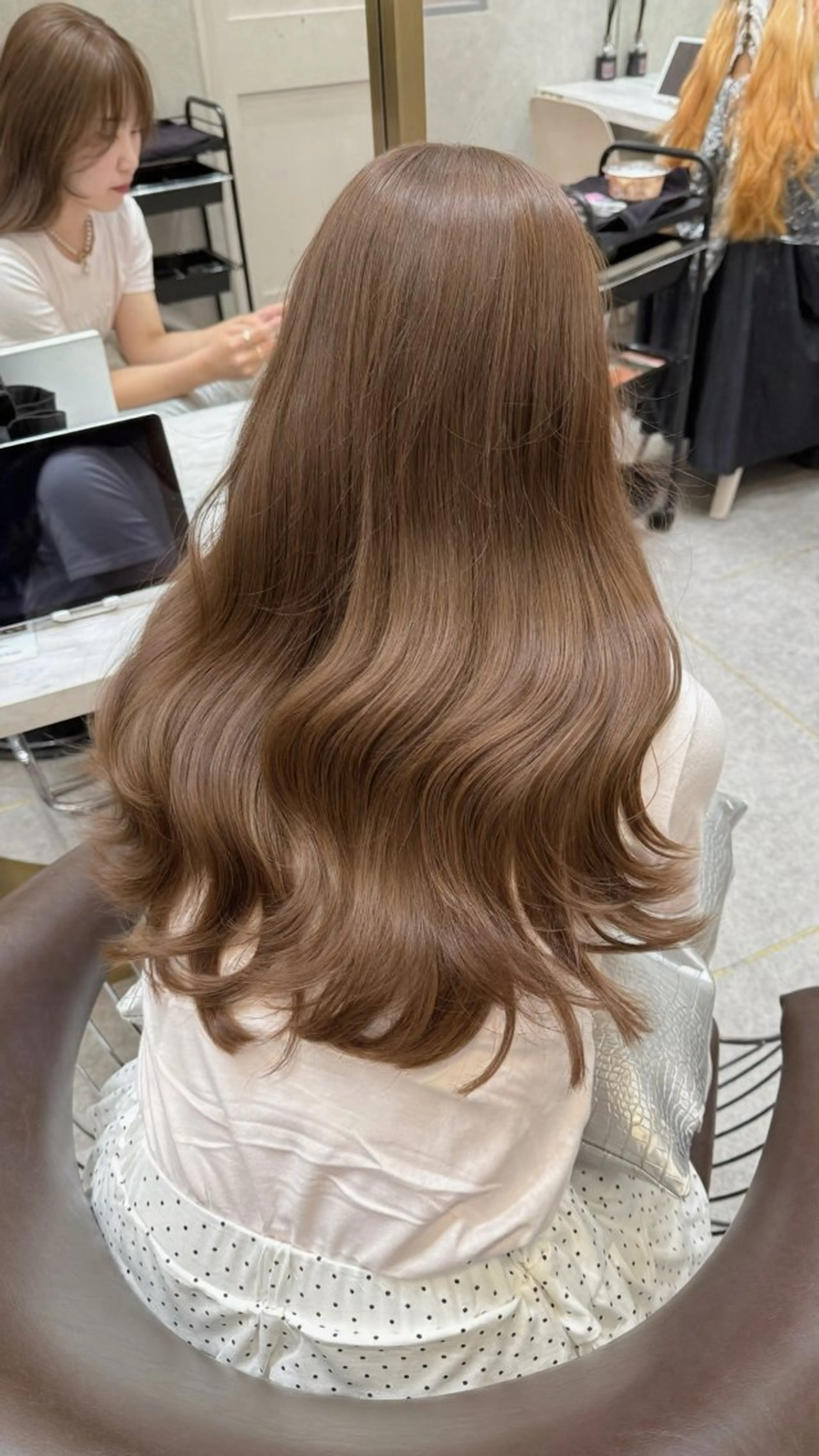 セミロング カラー カット ヘアカラー トリートメント ヘアセット ダブルカラー 韓国レイヤーKYONのヘアスタイル