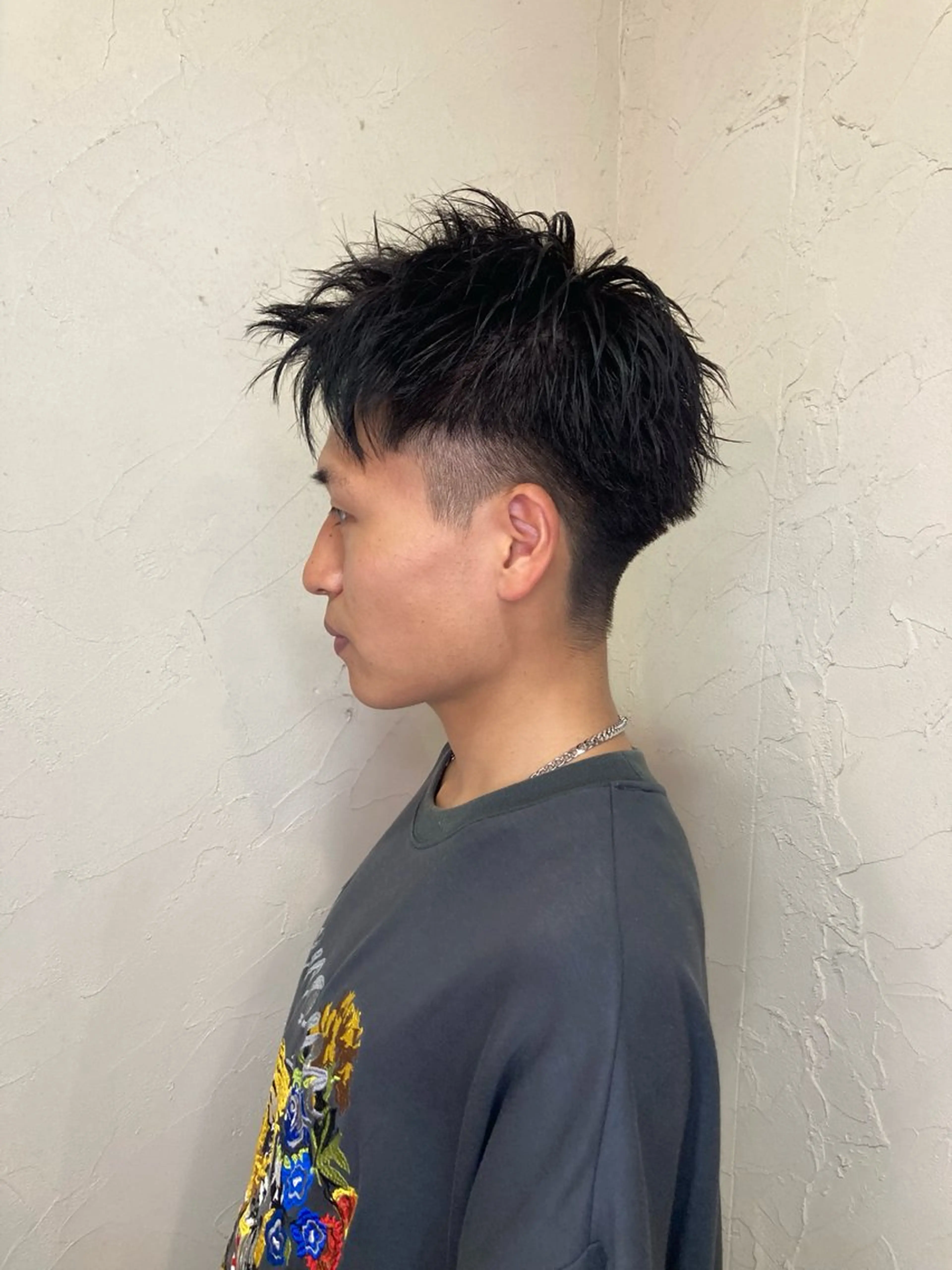 ショート メンズ モヒカン 佐藤 健のヘアスタイル