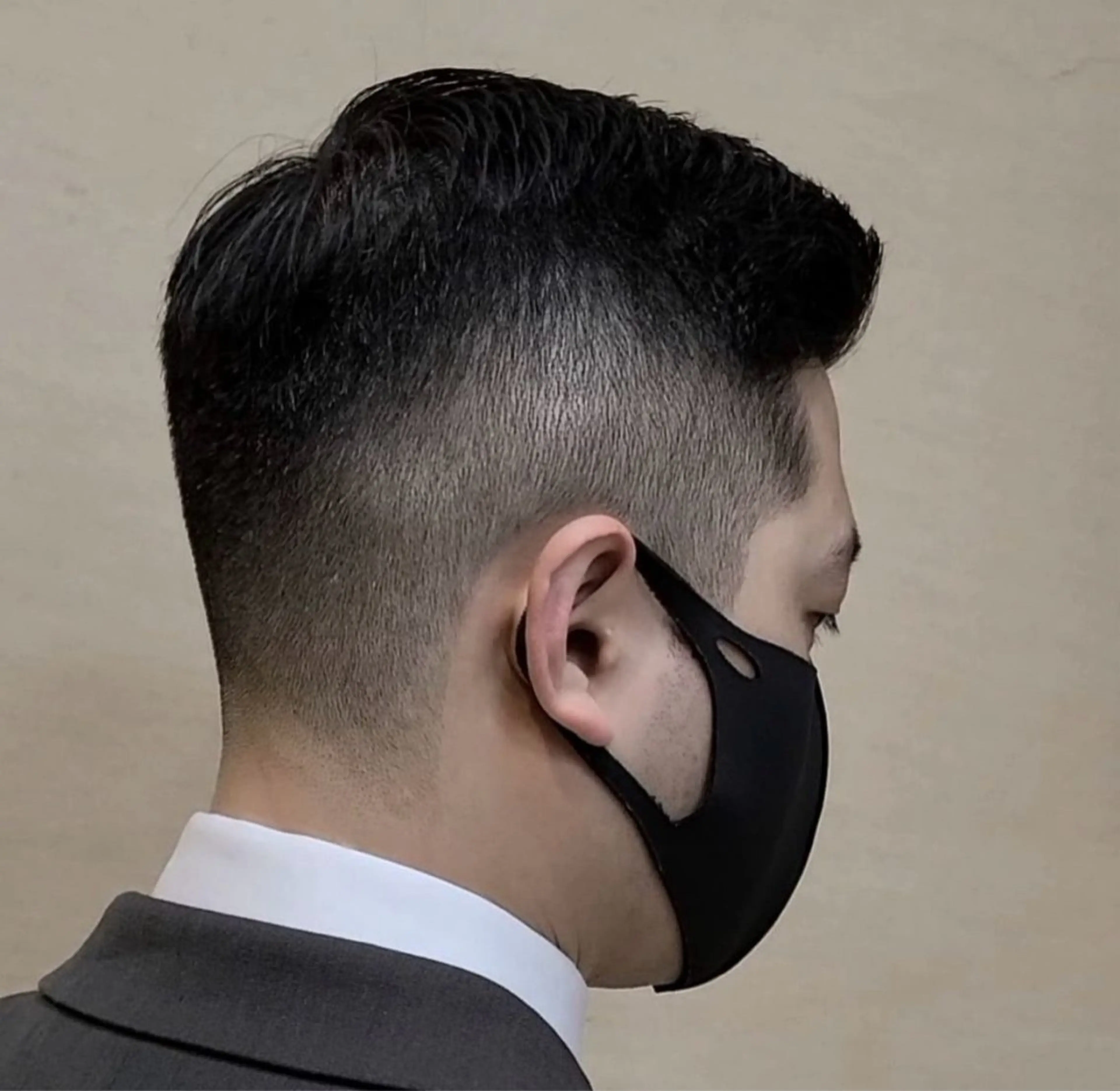 メンズ コウ チホウのヘアスタイル