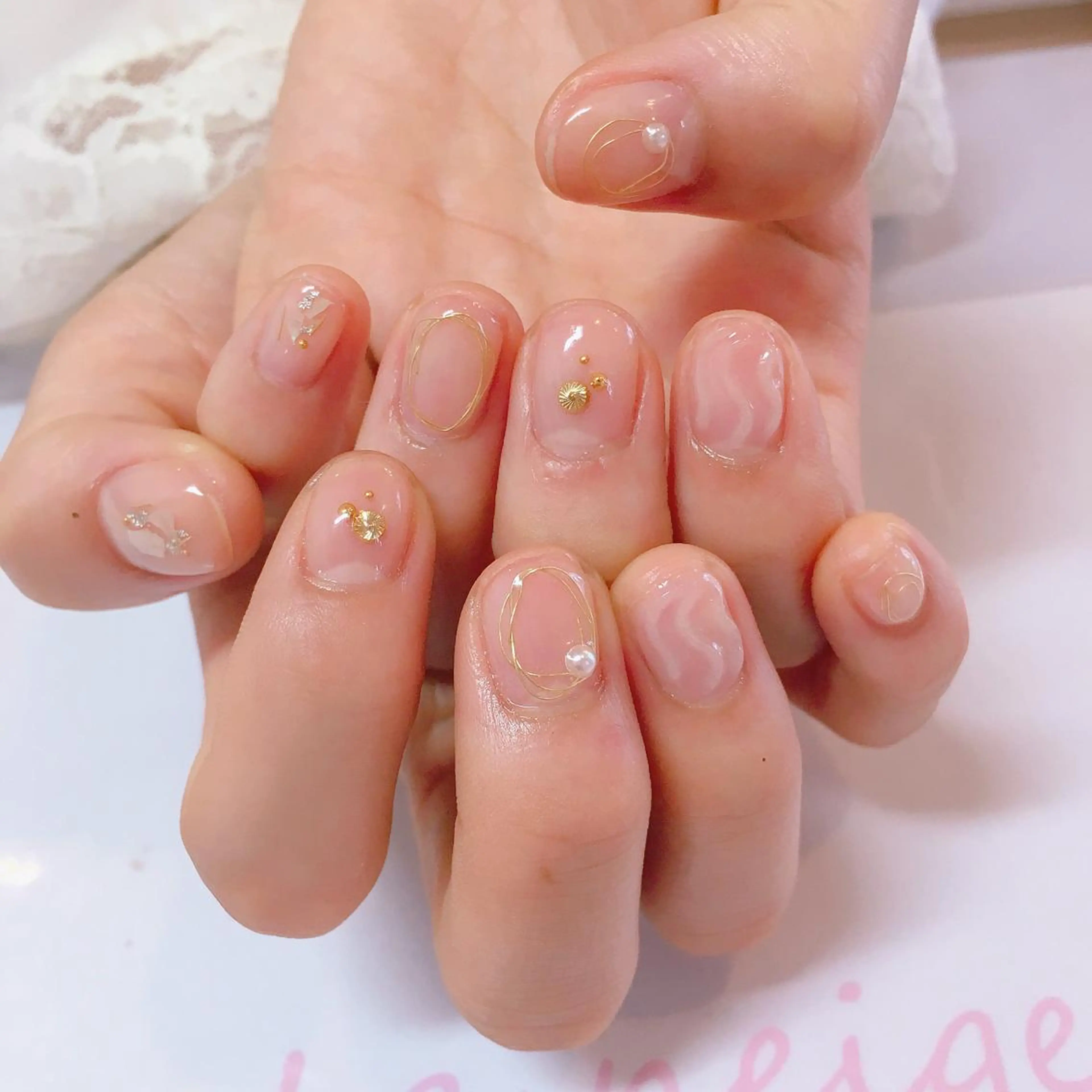 ネイル La neige* yuki 🥯🍑のネイルデザイン