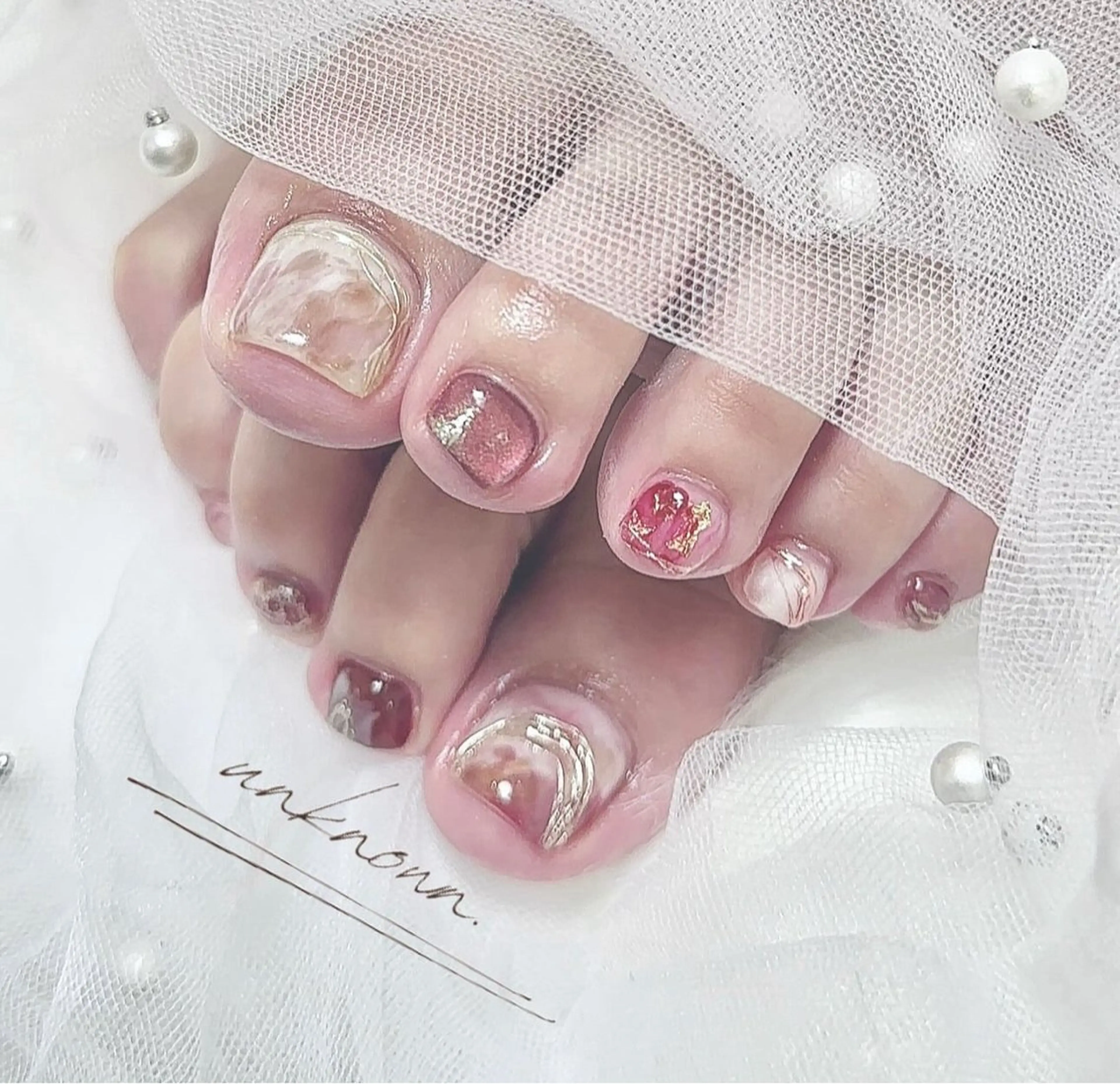 ネイル フットネイル 持ち込み フットネイル NAiL SALON unknown.のネイルデザイン