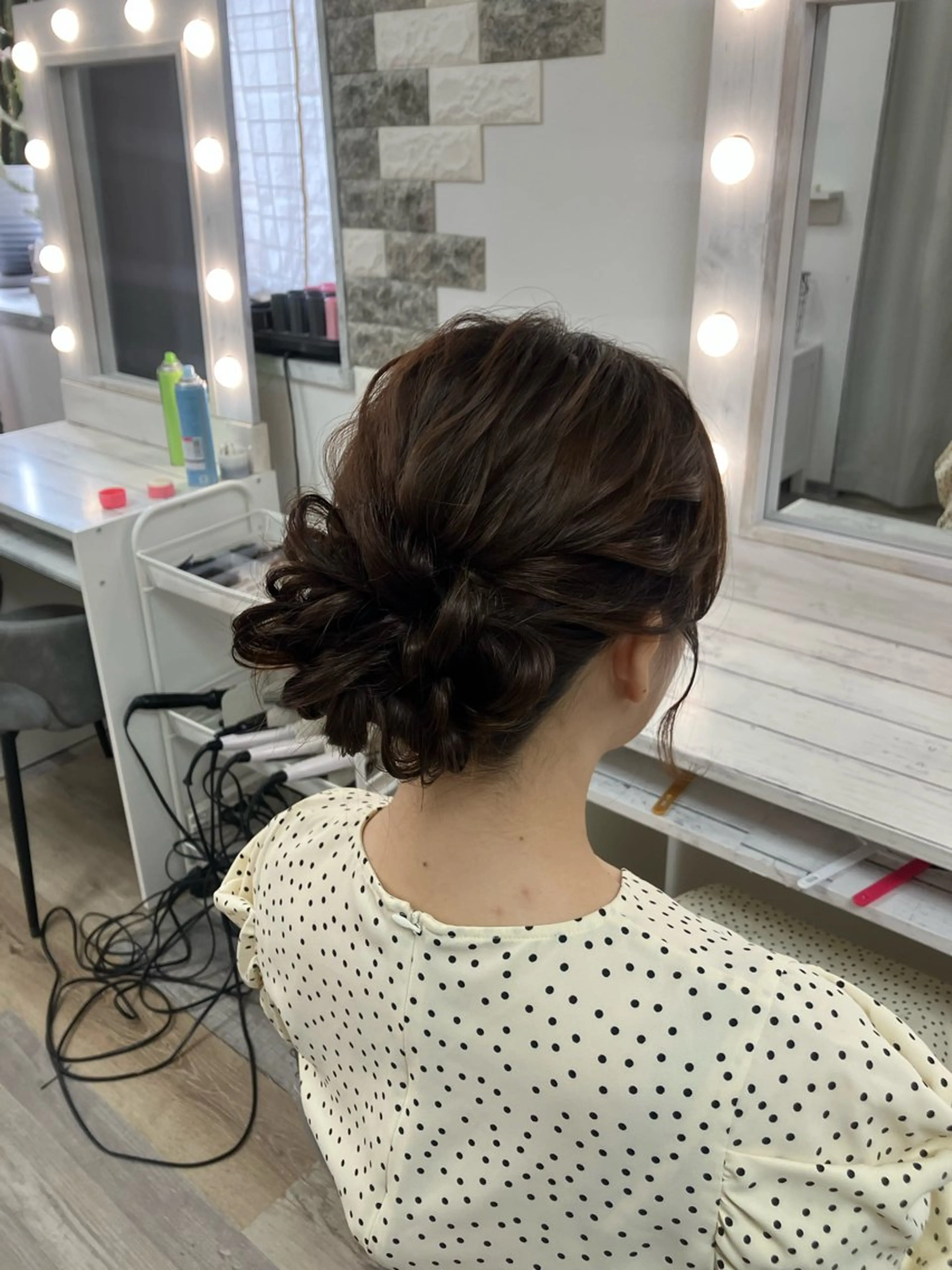 ❗️🎀平日特別価格ペア割り17時​〜​🎀❗️口コミ＋ヘアセット写真※顔映り※1人あたりの料金の写真