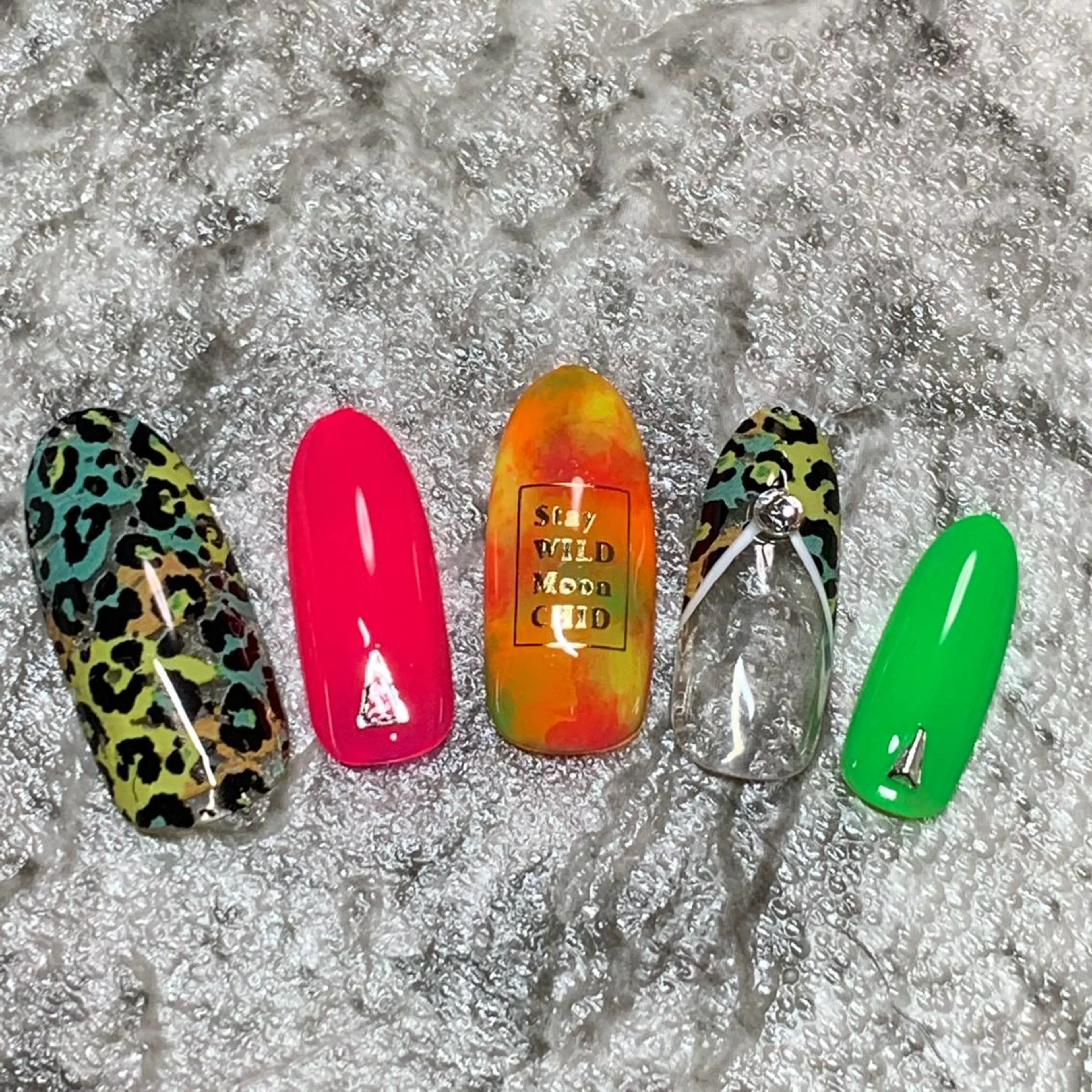 ネイル RuxuryNail ／RiAnnaのネイルデザイン