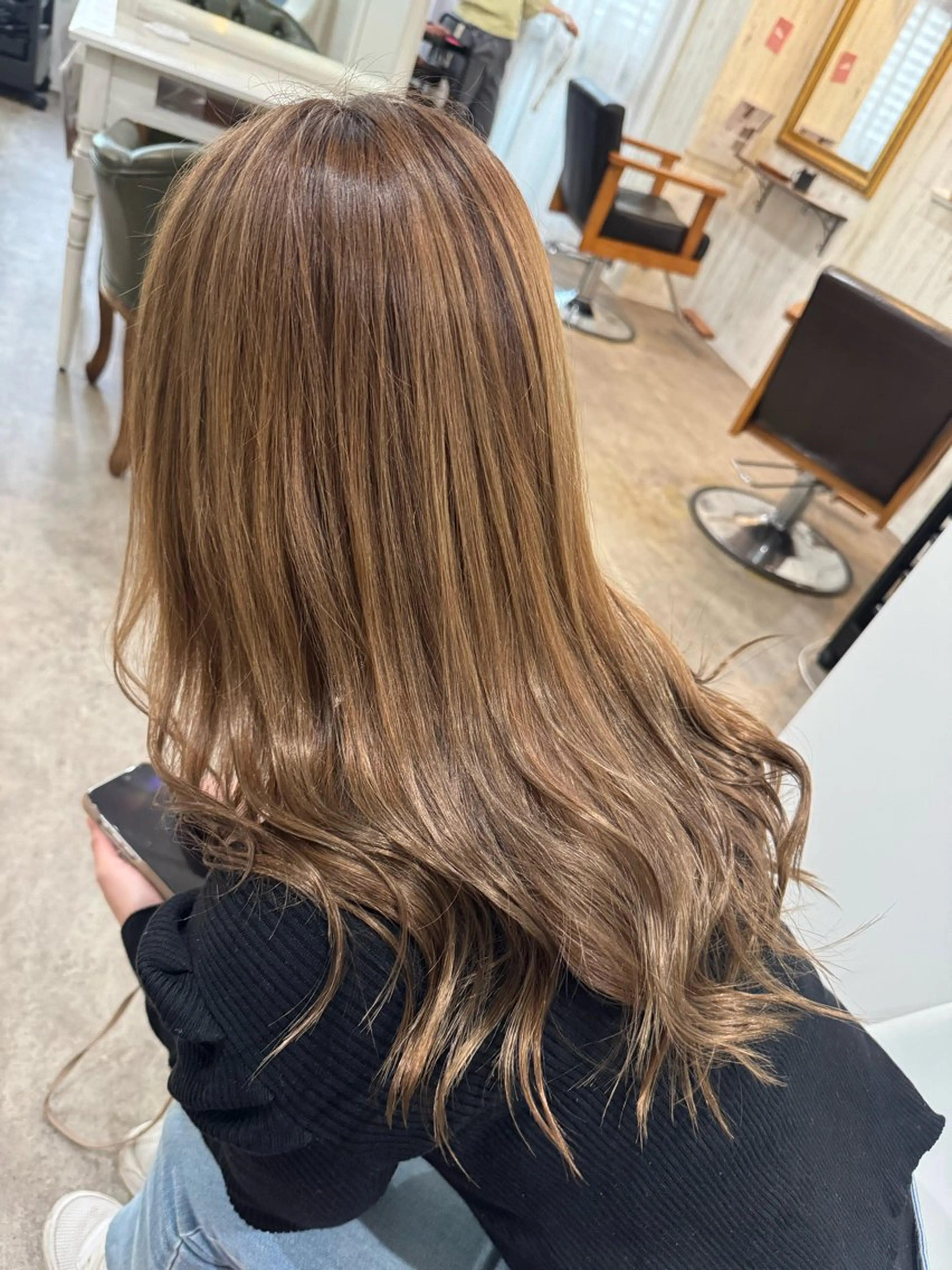 ロング カラー ベージュカラー ブリーチ ダブルカラー ブリーチなしカラー Fuu.by lupine所属・10日空きあり 🌟misatoのヘアスタイル