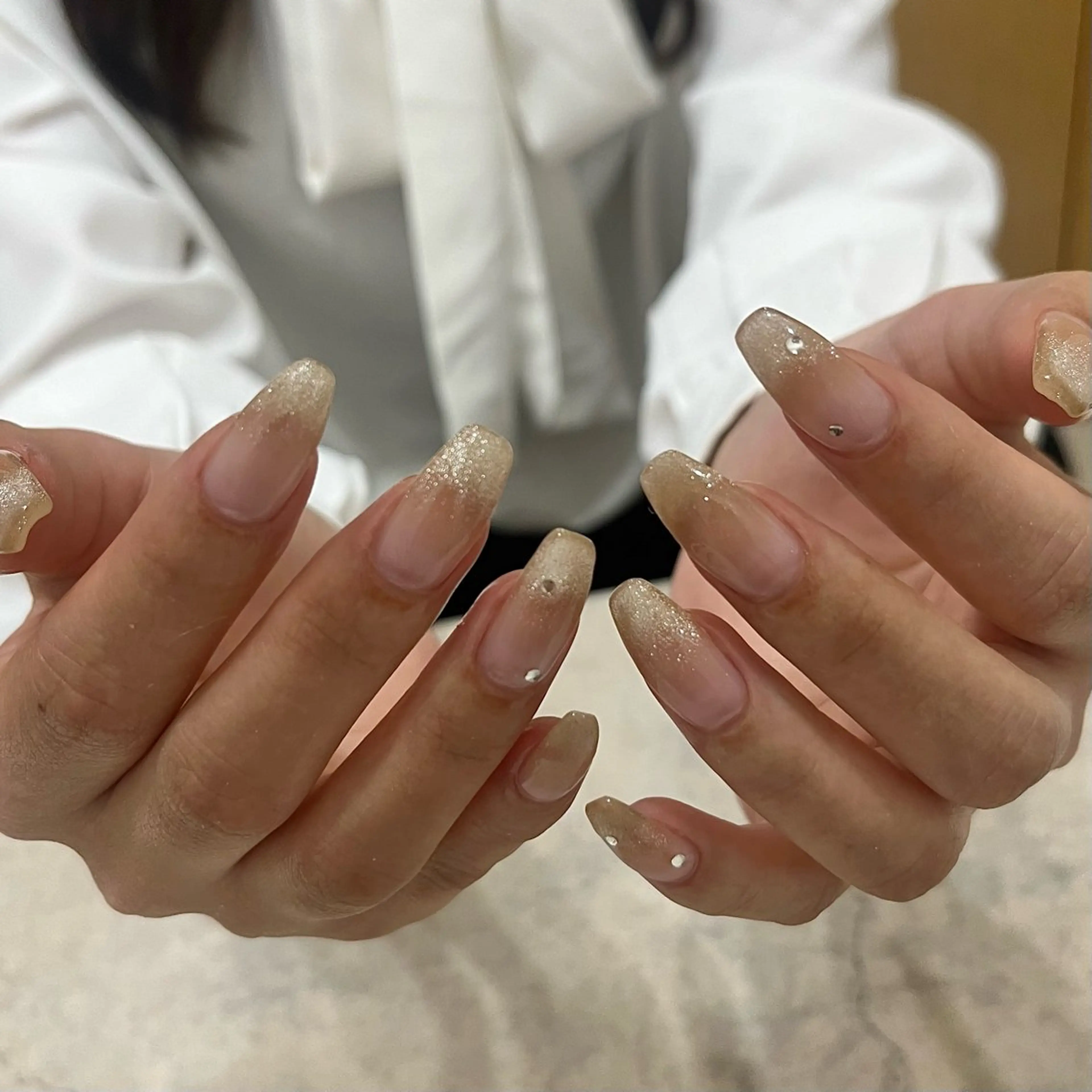 ネイル グリーン マグネットネイル ハンドネイル nail salon O (en)所属・vegh. nail／阿波座のネイルデザイン