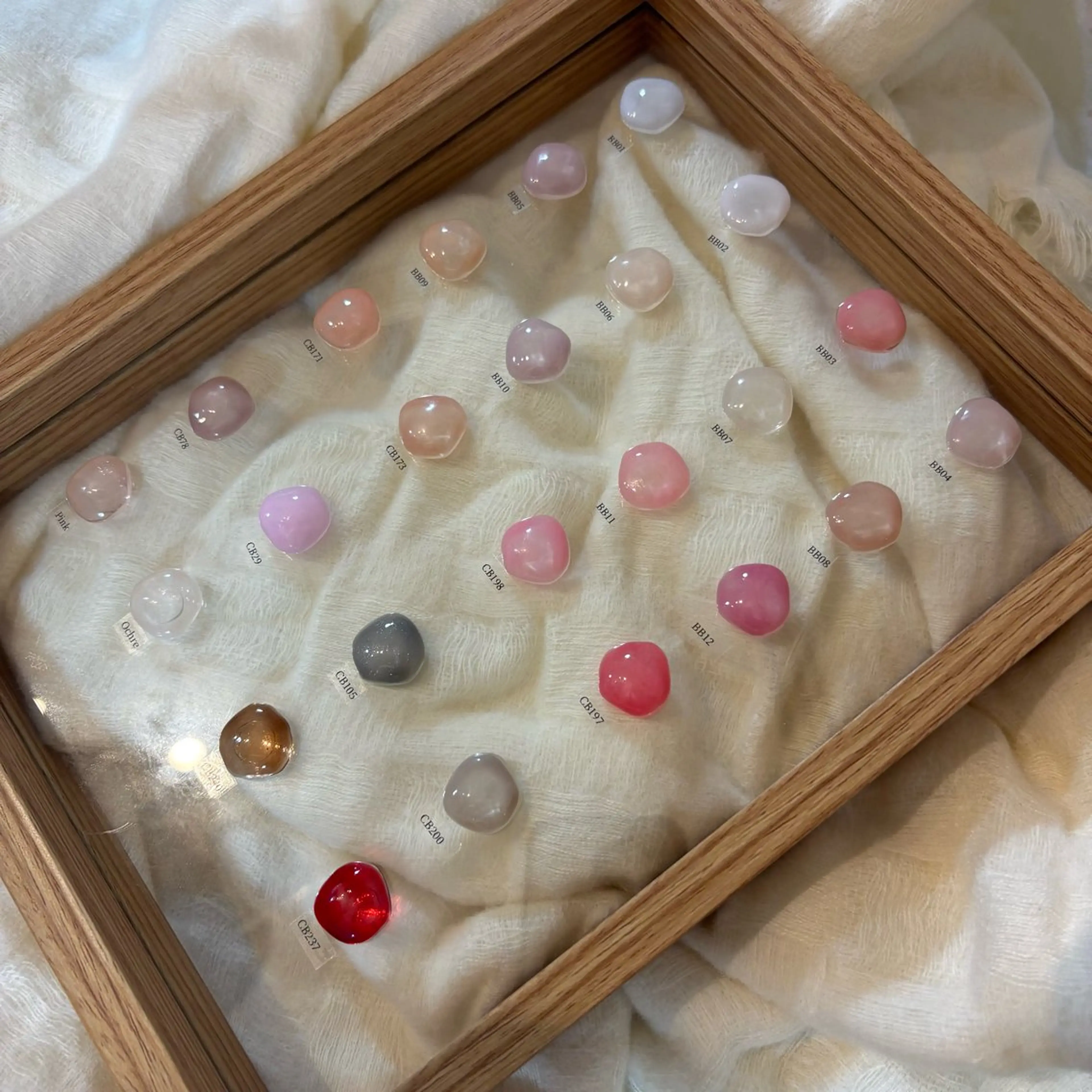 🎀〈オフあり〉skin ワンカラー🤍の写真