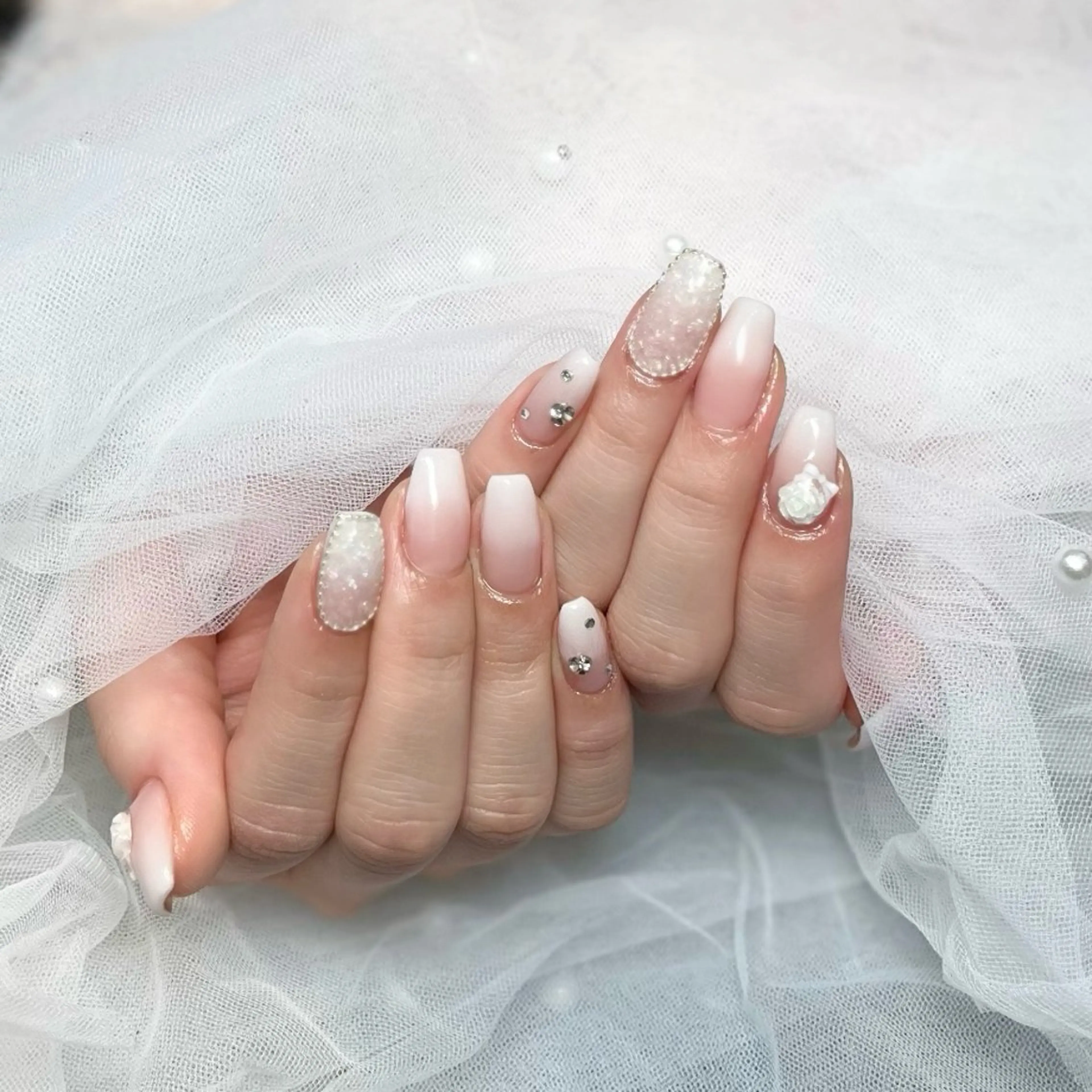 ネイル ATENA RIRIKAのネイルデザイン