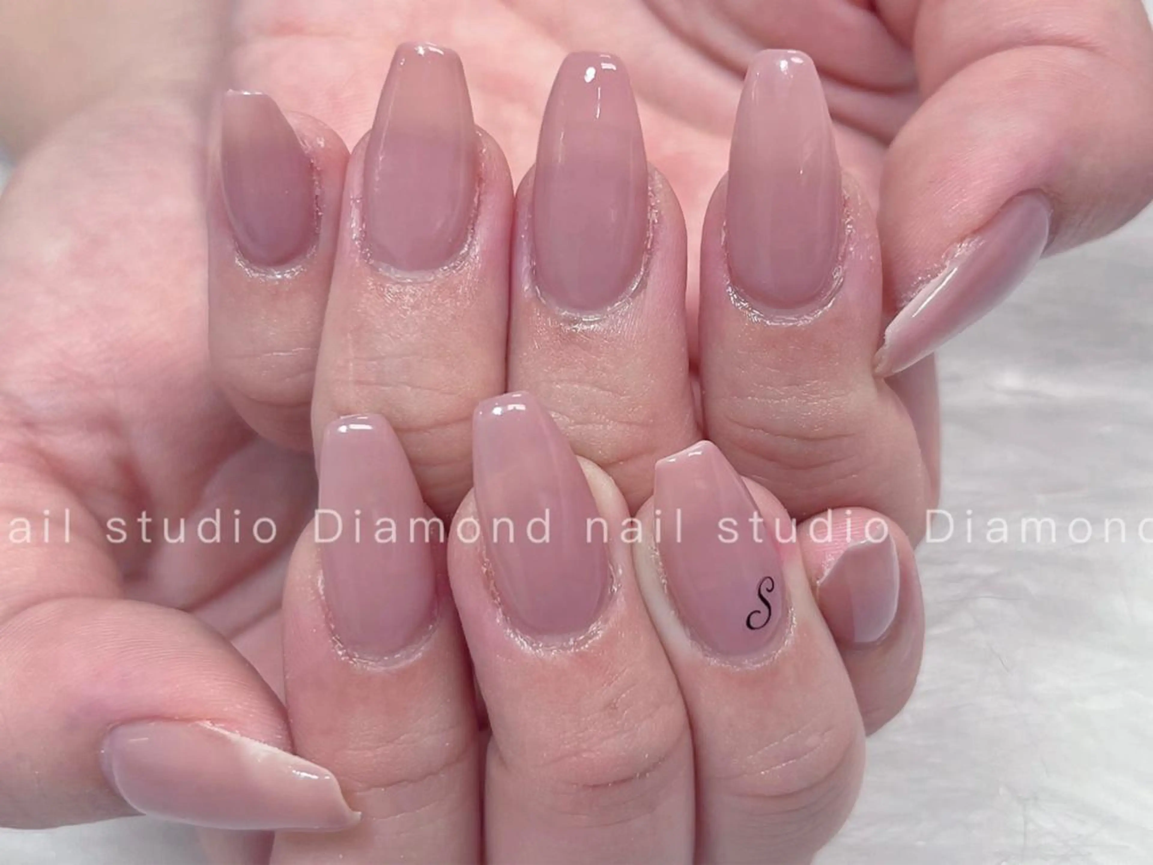 セミロング DIAMOND 💦のネイルデザイン