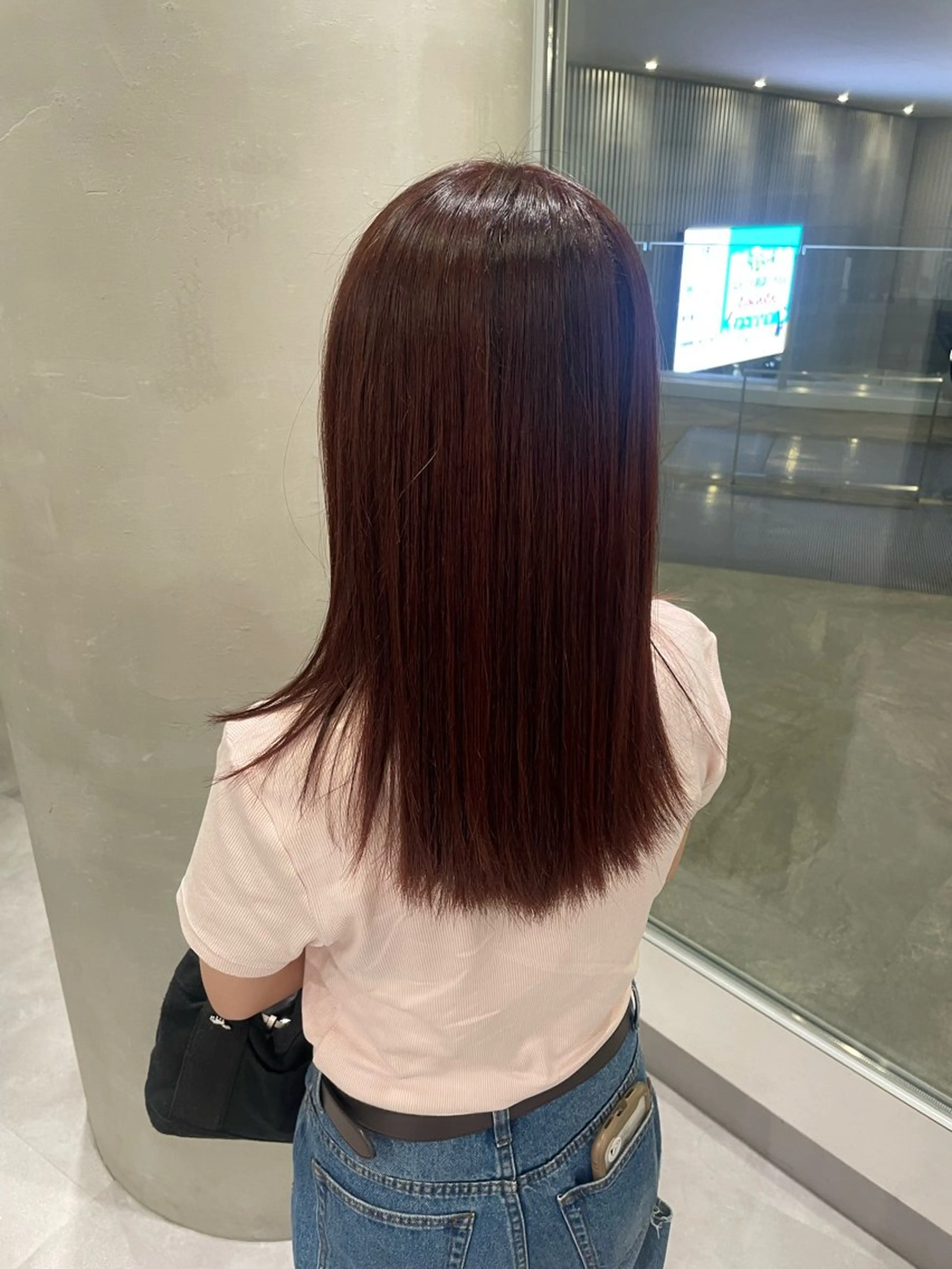 ロング 透明感×柔らかカラー ハイライト特化 彩野のヘアスタイル