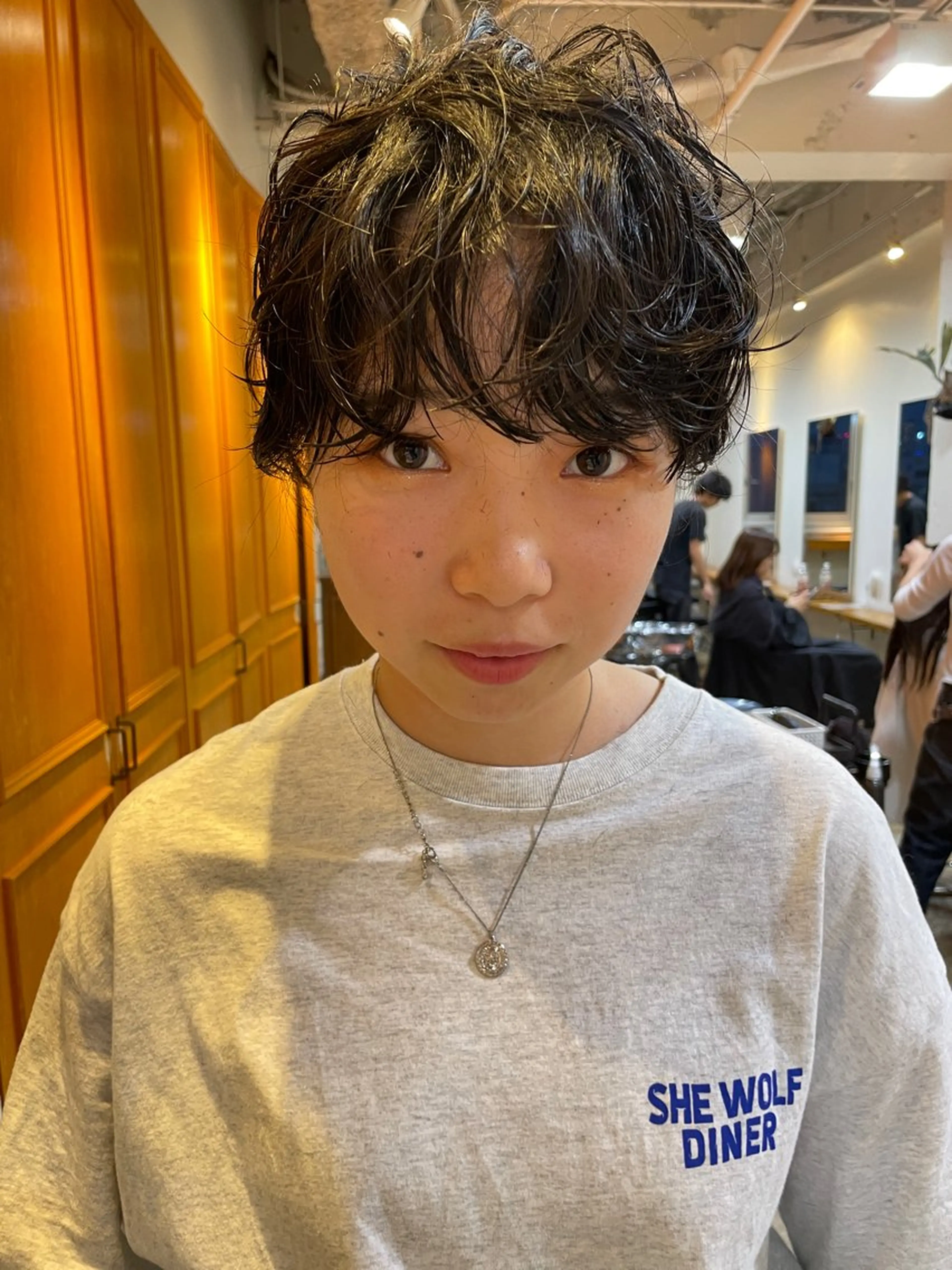 ショート カラー パーマ カット ヘアカラー パーマ トリートメント レイヤー／似合わせ TAKUYAのヘアスタイル