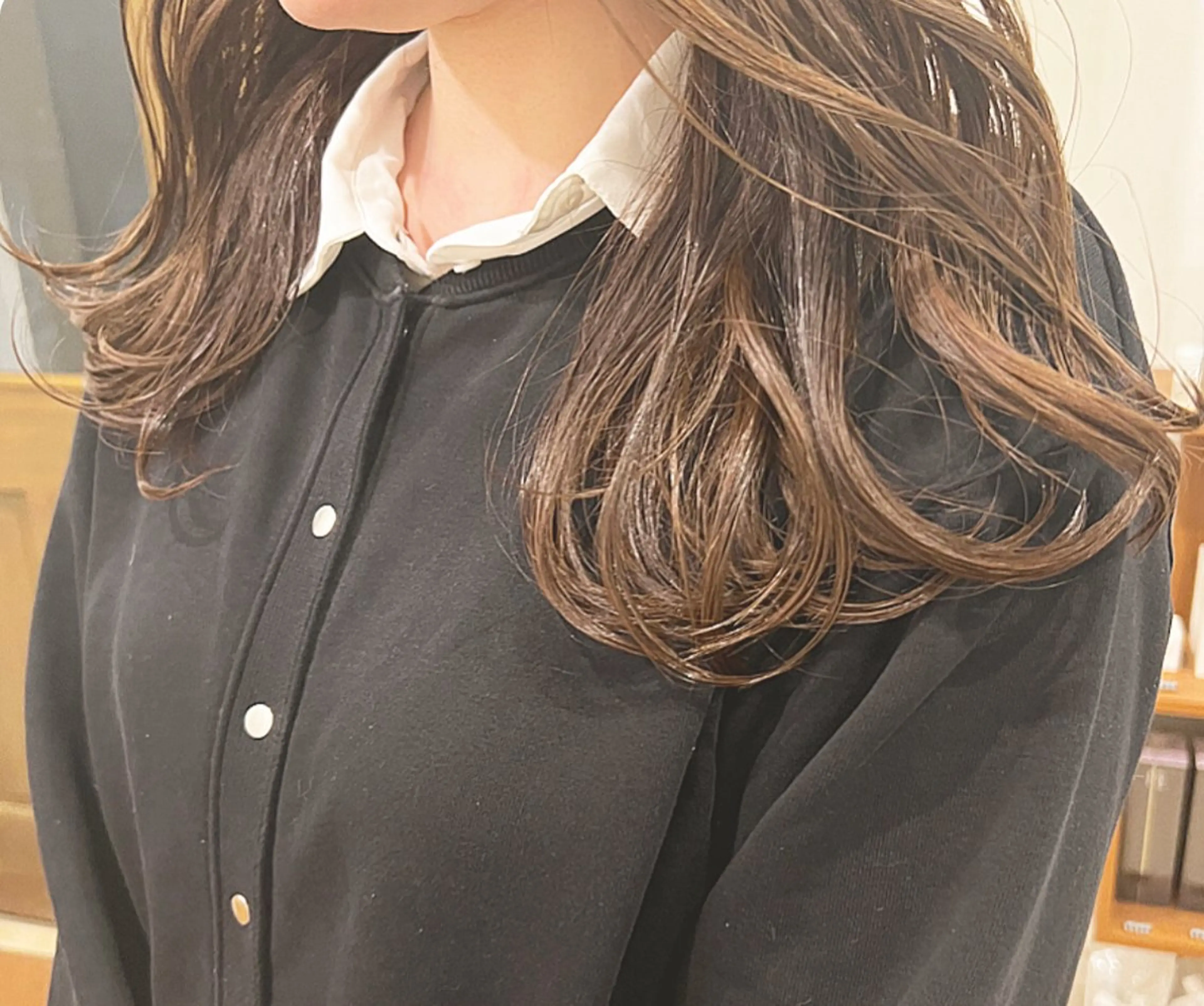 セミロング カラー パーマ ヘアアレンジ グレージュ 顔まわりレイヤー 顔周りカット レイヤーカット カット ヘアカラー トリートメント ヘッドスパ 【ツヤ髪美容師】 ツダケイスケのヘアスタイル