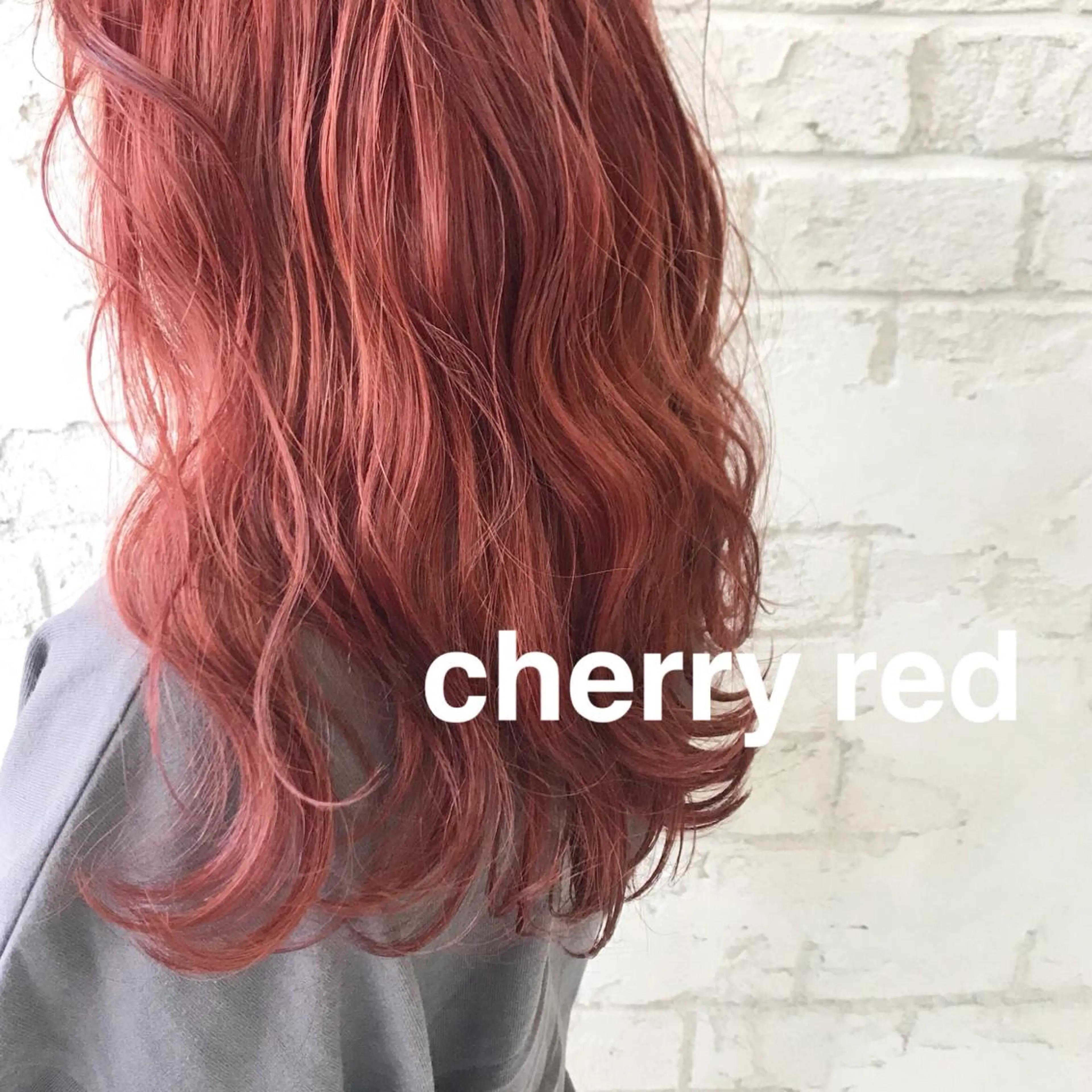 ロング カラー オリーブ/アッシュ やわらか透明感カラーのヘアスタイル