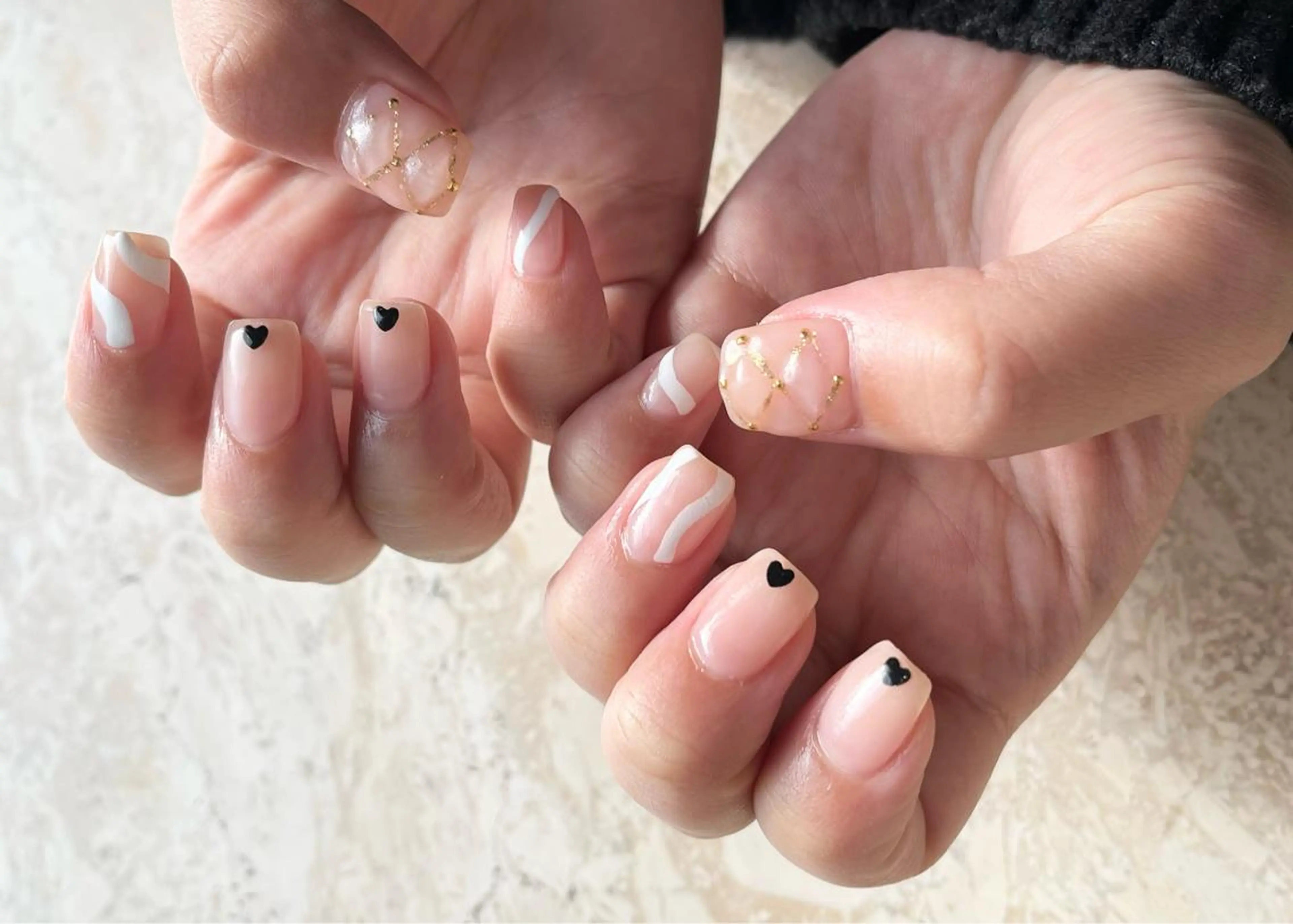 ネイル アートネイル クリアネイル ジェルネイル ハート 氷ネイル・うるうるネイル mieux IZUMiのネイルデザイン