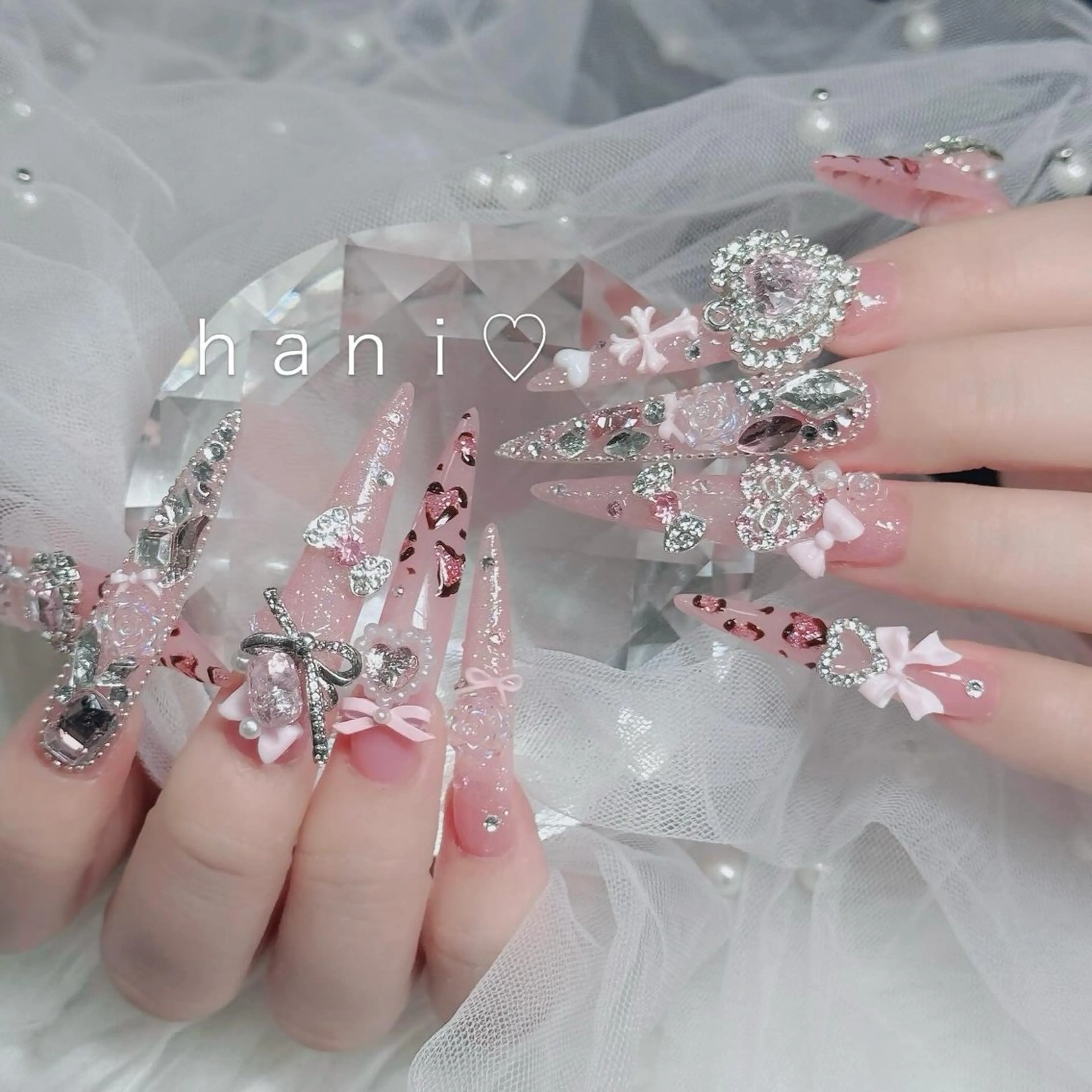 ネイル べっ甲ネイル チークネイル フラッシュネイル フラワーネイル フットネイル ハンドネイル Hani Nail Salonのネイルデザイン