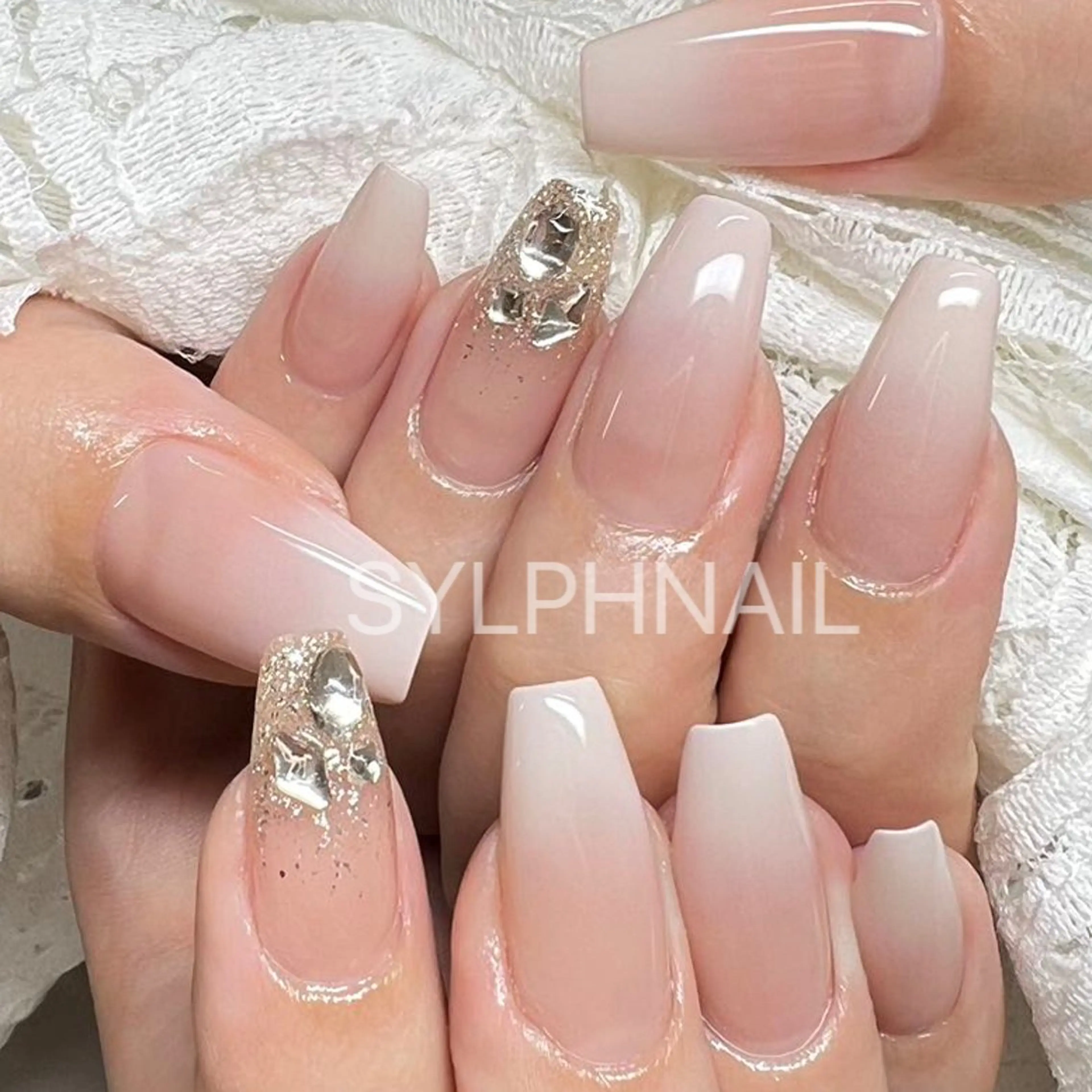 ネイル ハンドネイル ハンドケア Trend Nail シルフのネイルデザイン