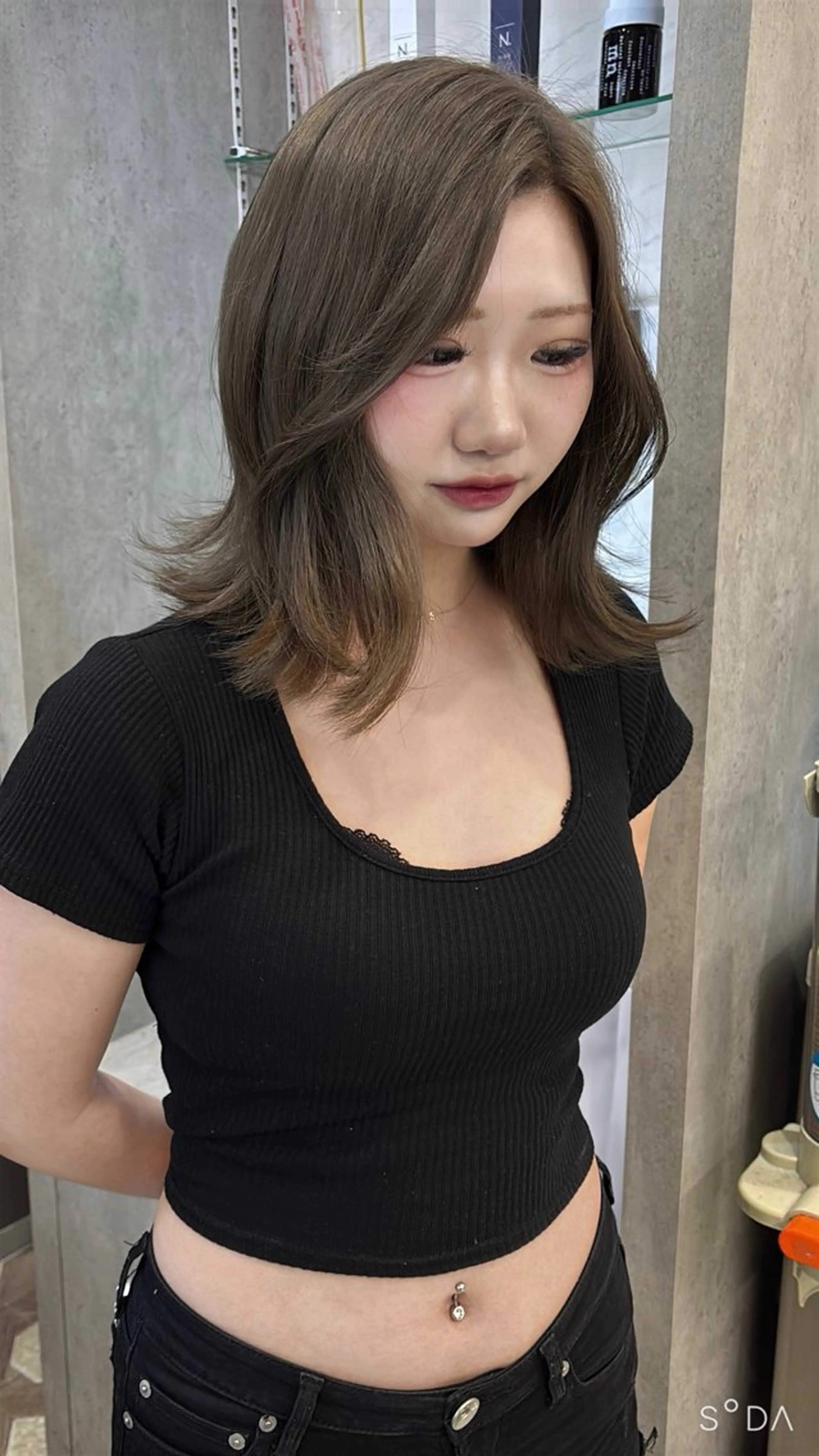 ミディアム ヘアカラー トリートメント 韓国ヘア/ブリーチ無 しWカラー/オリーブのヘアスタイル