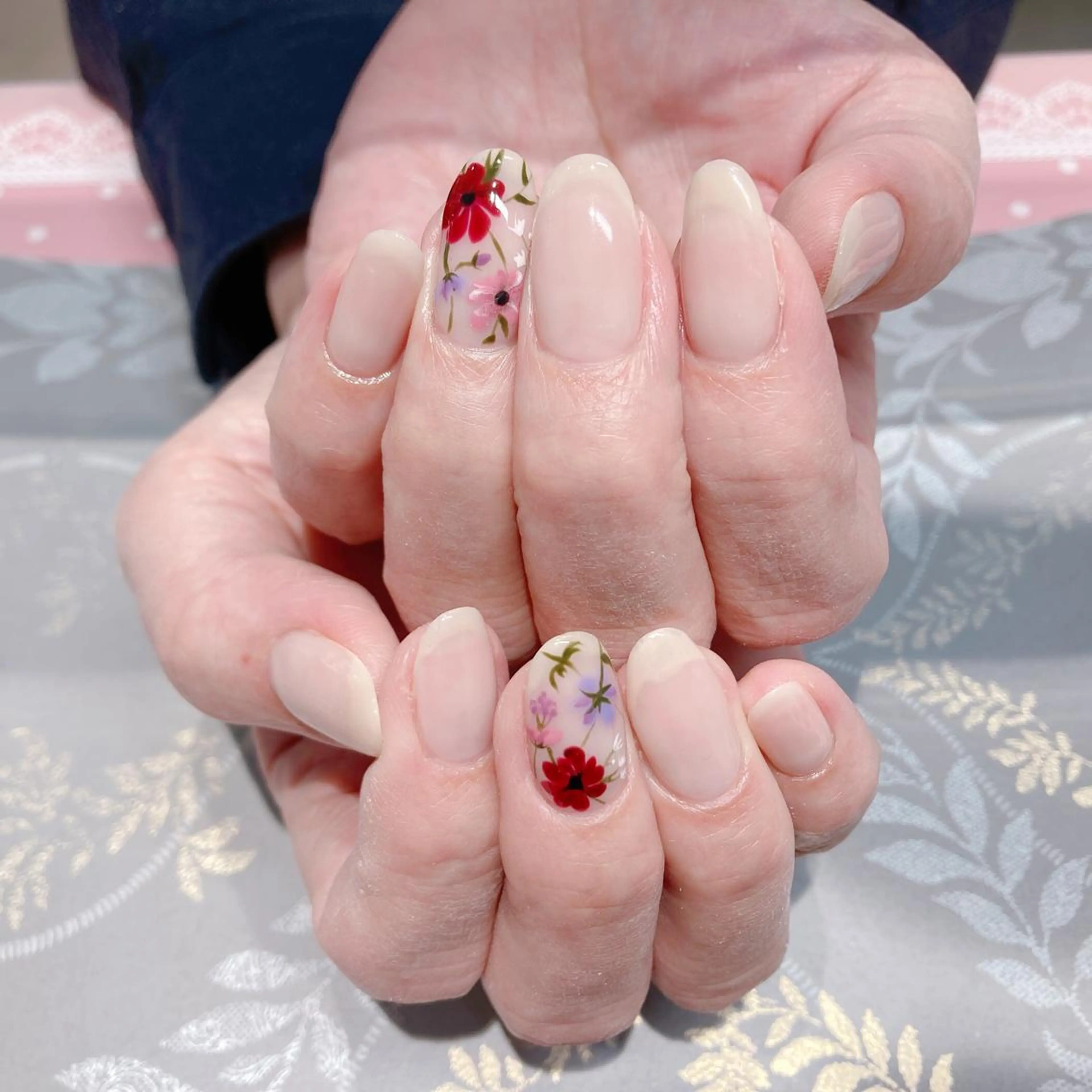 ネイル バニーアイズ　ネイル ニューオータニ博多店のネイルデザイン