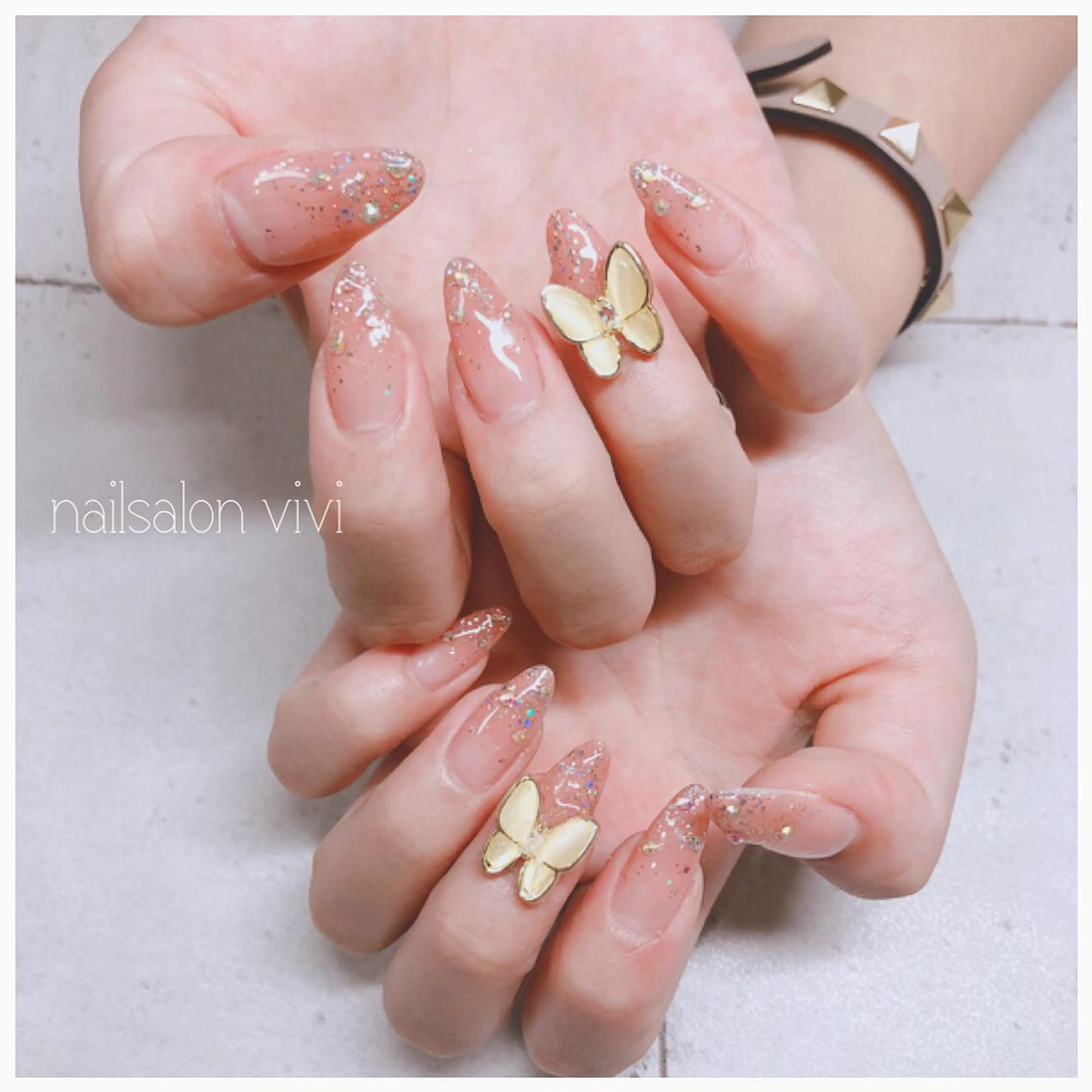 ネイル ＶＩＶＩ nailsalonのネイルデザイン