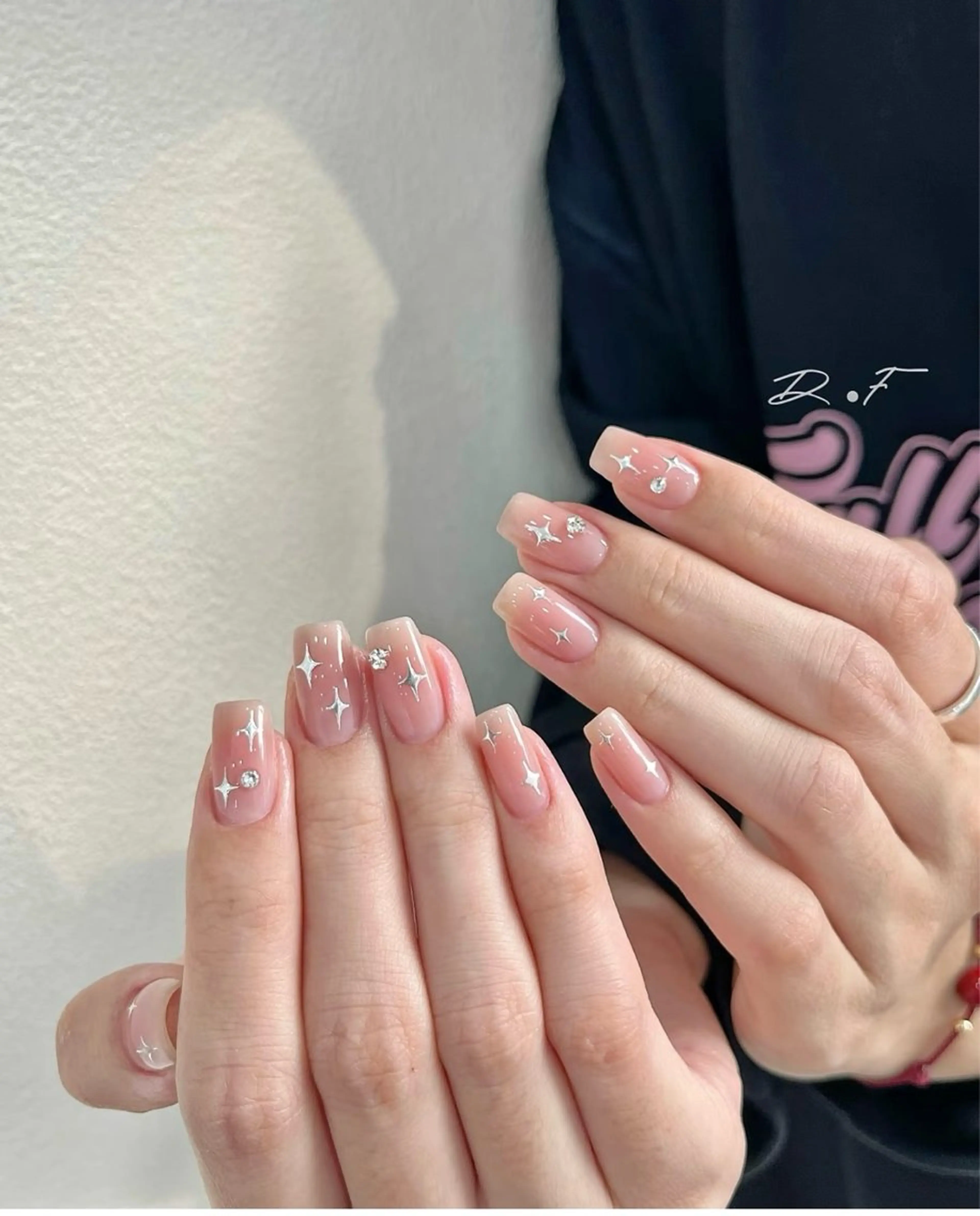 ネイル アートネイル オーロラネイル チークネイル フレンチネイル ガラスフレンチ 🎀🎀YooLi Nail Salonのネイルデザイン